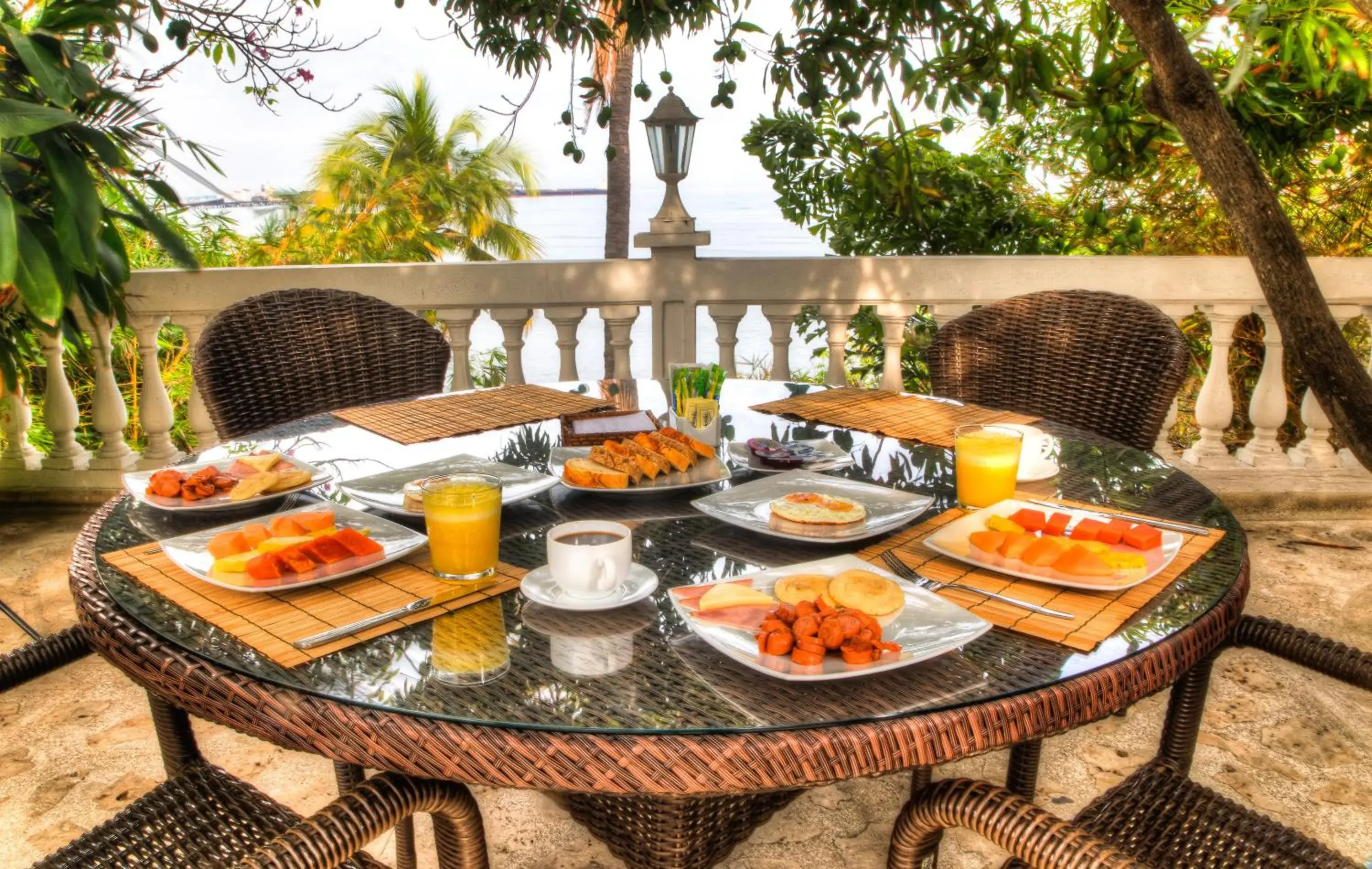 Breakfast in Hotel Santorini Casablanca Resort Breakfast in Hotel Santorini Casablanca Resort