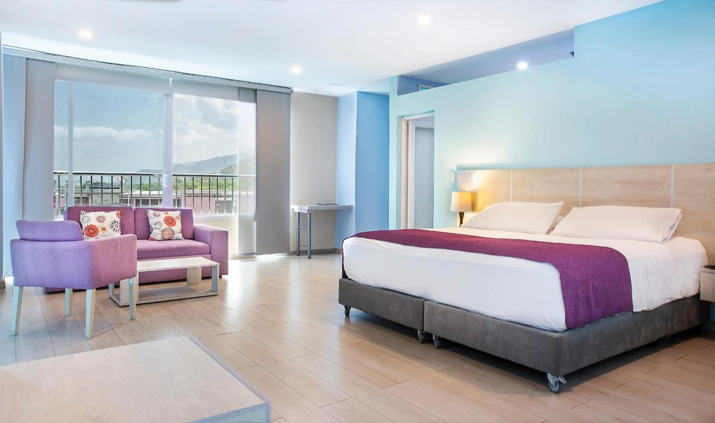 Bedroom, Bed in Hotel Santorini Casablanca Resort