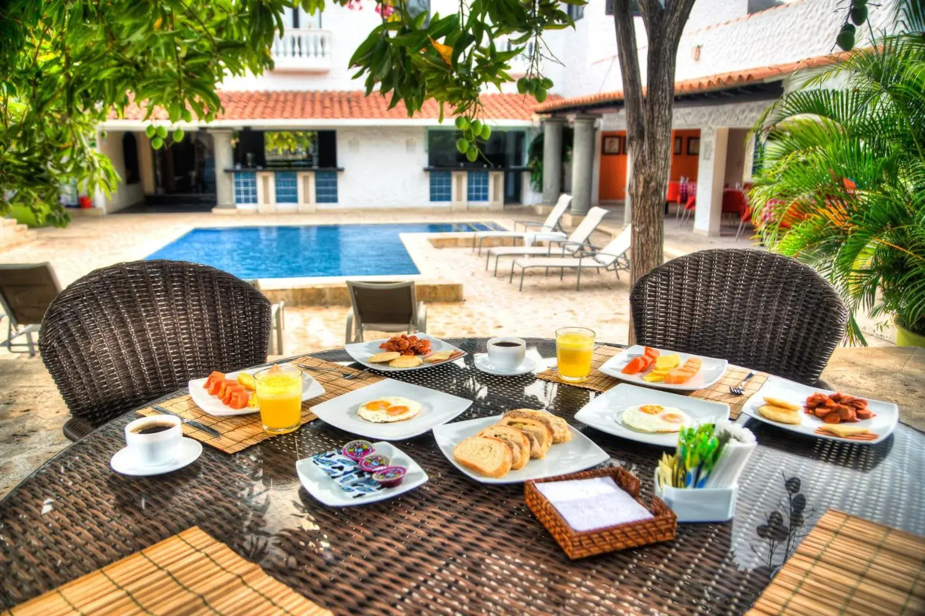 Restaurant/places to eat in Hotel Santorini Casablanca Resort Restaurant/places to eat in Hotel Santorini Casablanca Resort