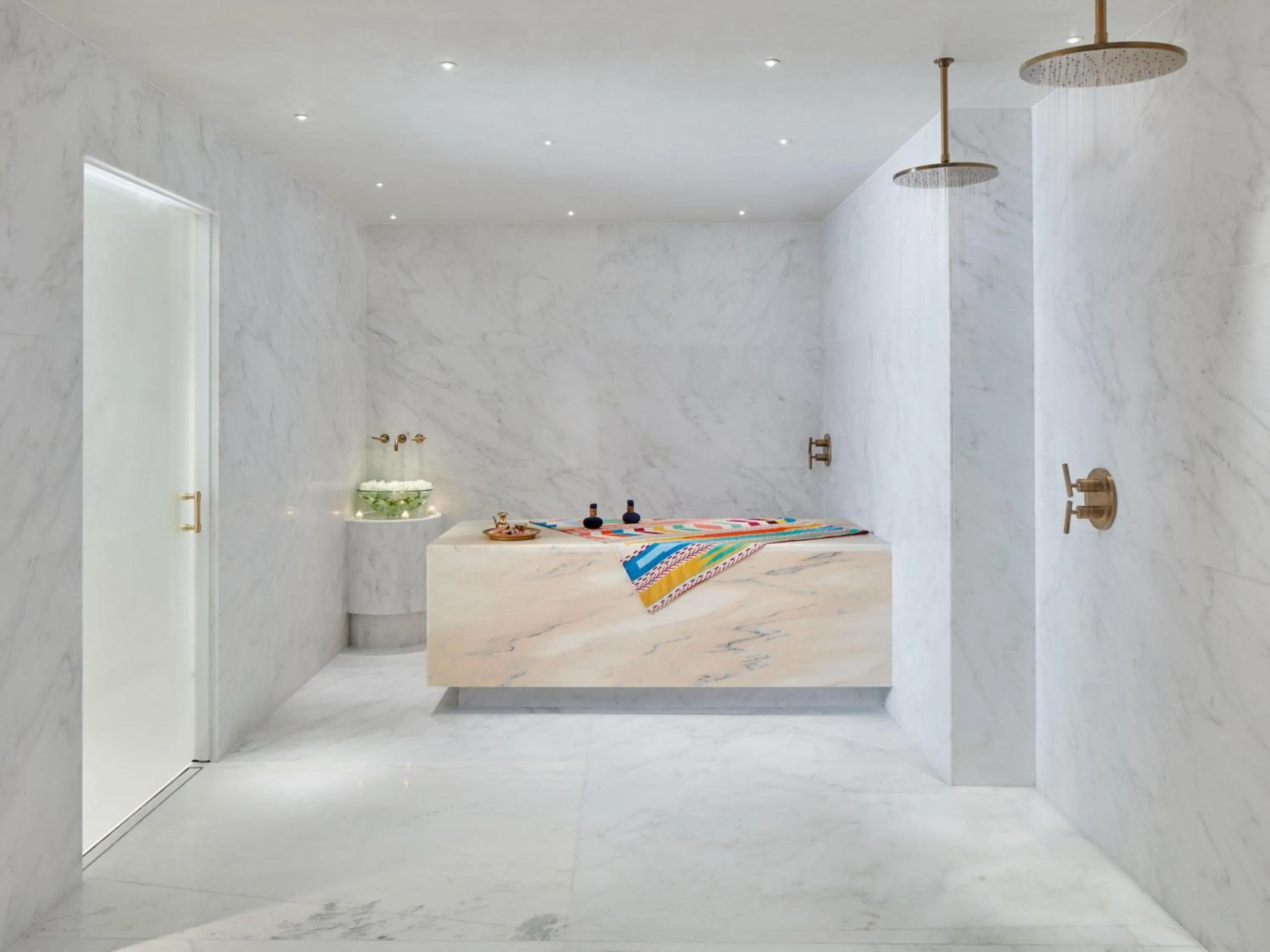 Spa and wellness centre/facilities, Bed in Faena Hotel Miami Beach