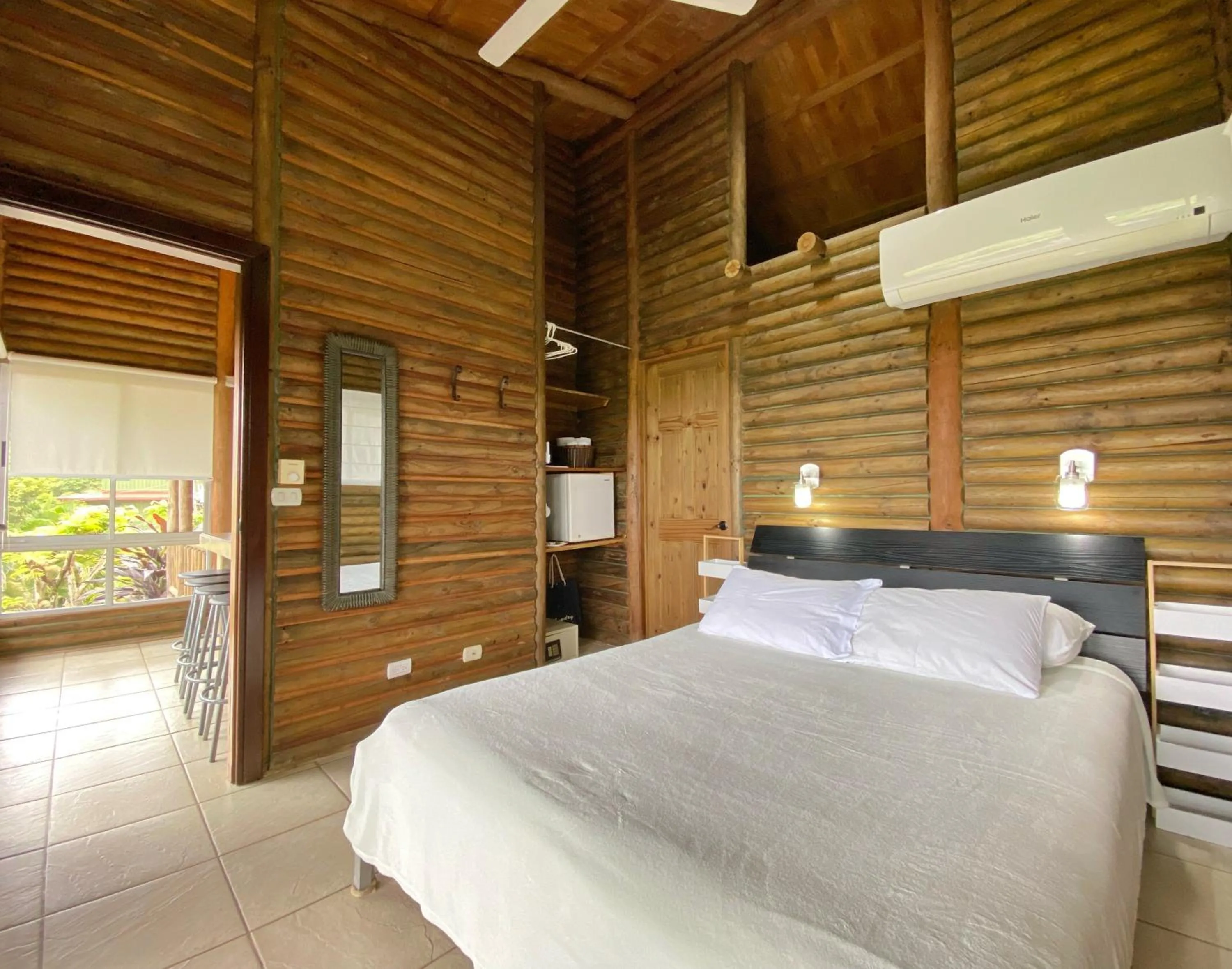 Horizon Suite in Horizon Hotel & Yoga center