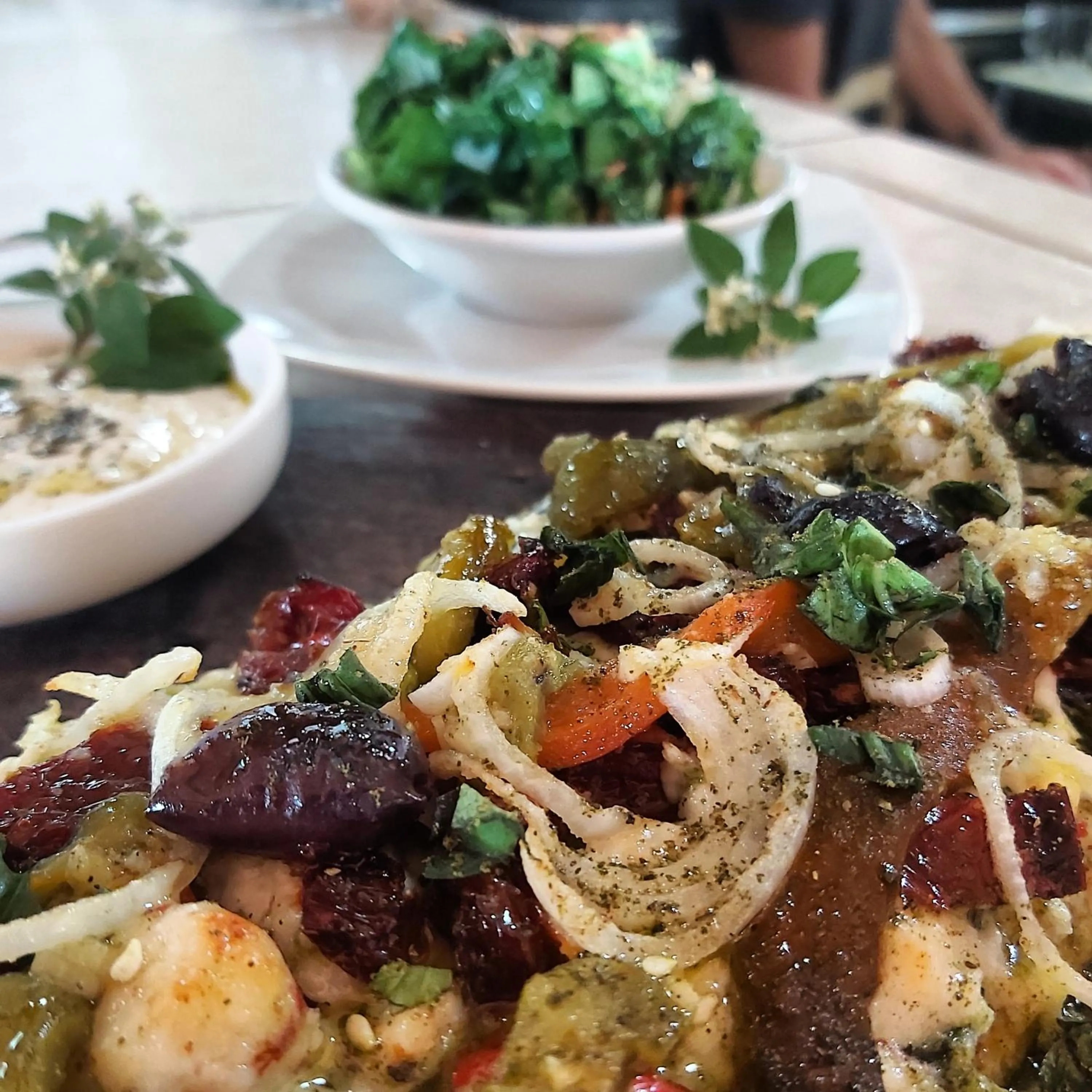 Food and drinks in Horizon Hotel & Yoga center