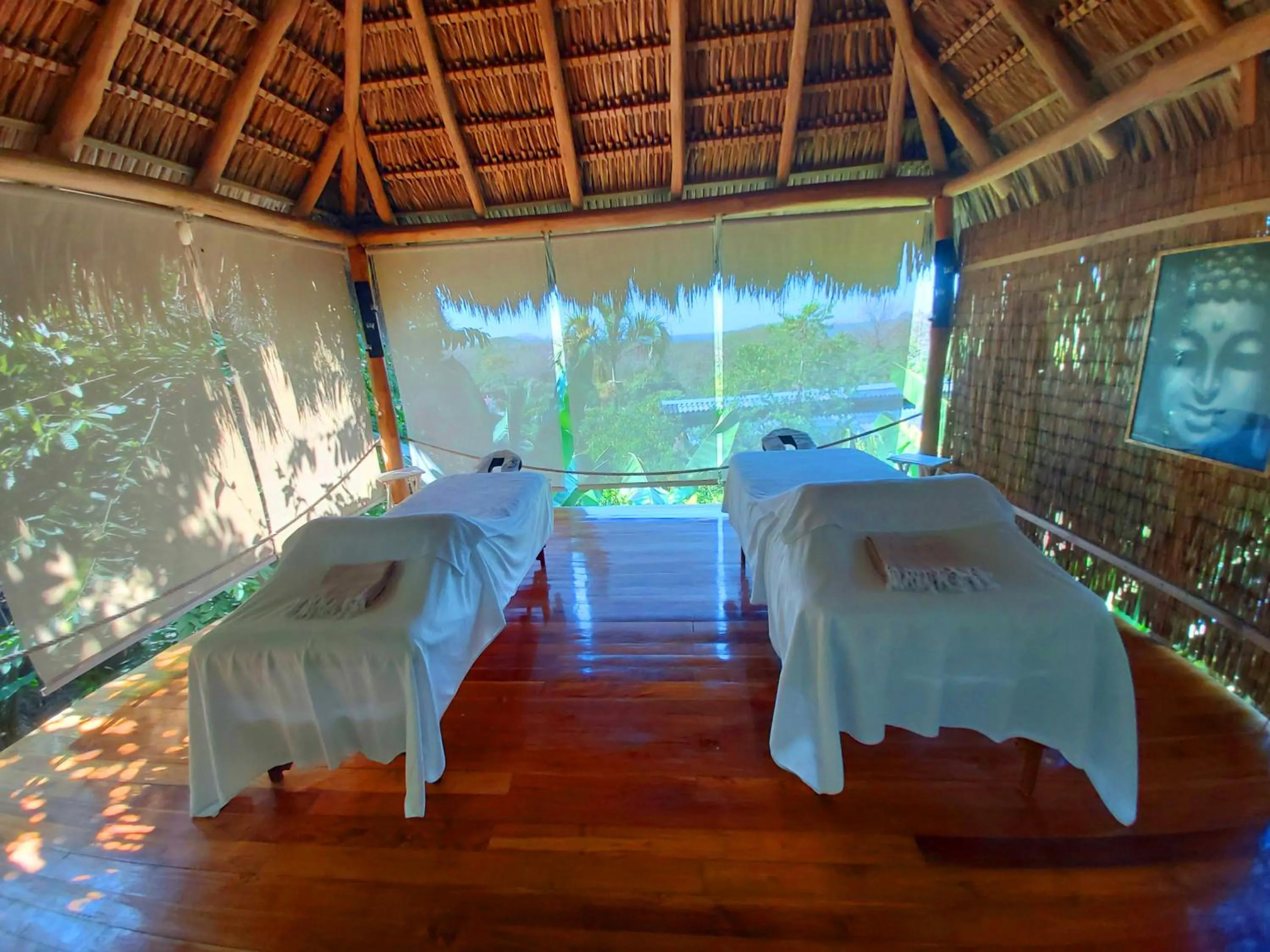Spa and wellness centre/facilities in Horizon Hotel & Yoga center