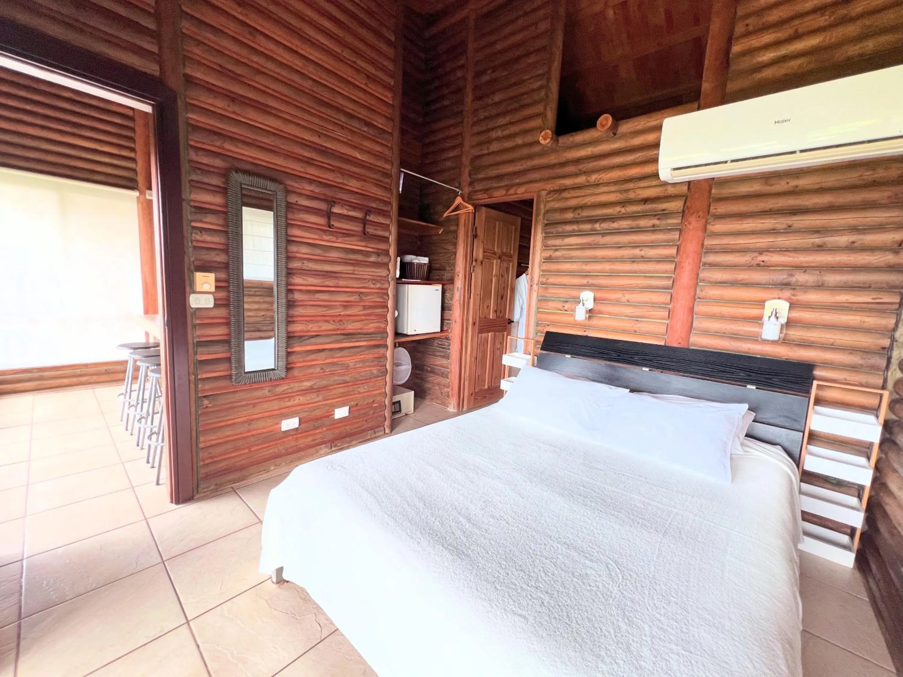 Bed in Horizon Hotel & Yoga center