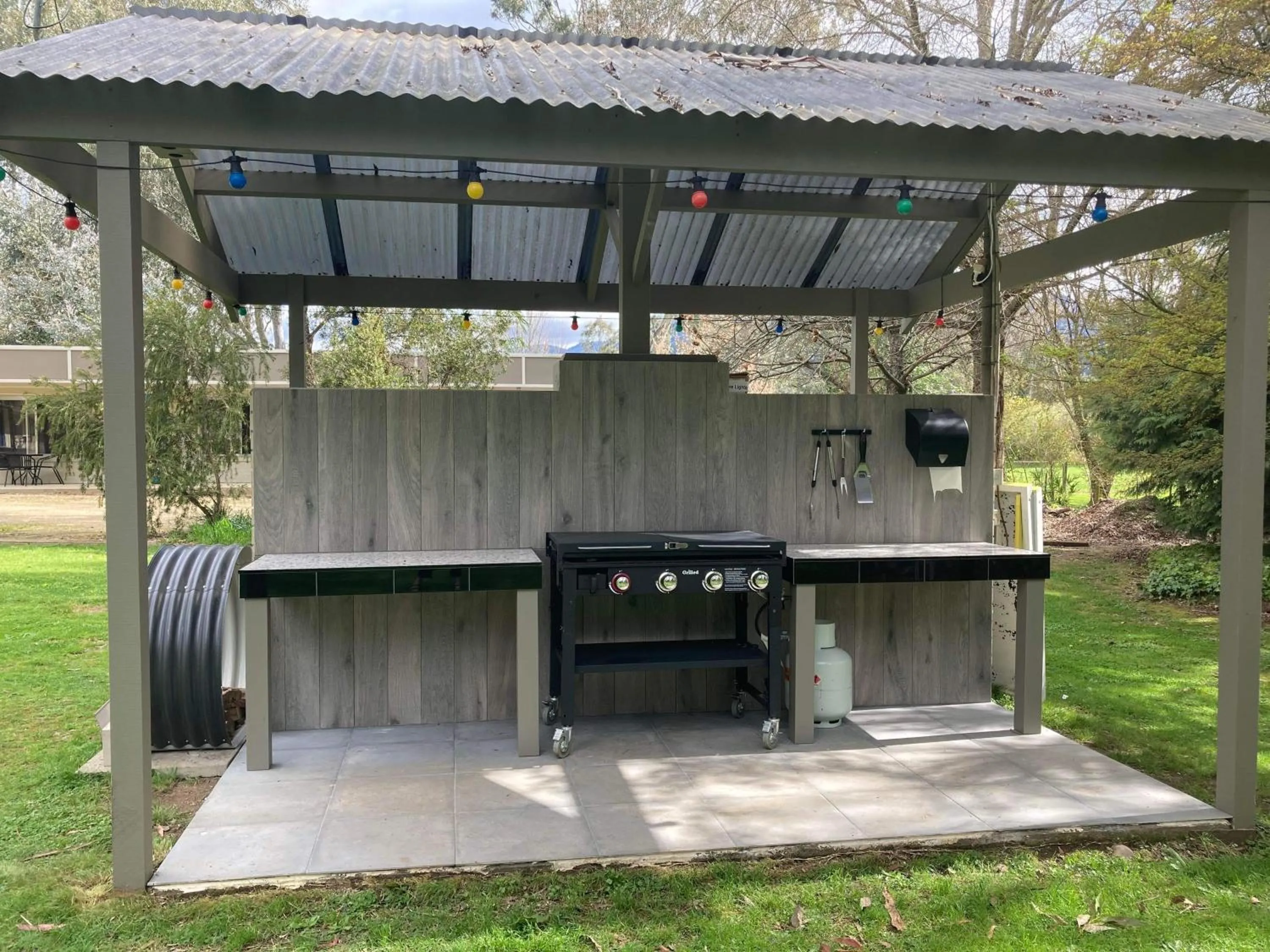 BBQ facilities in Restaway Holiday Units
