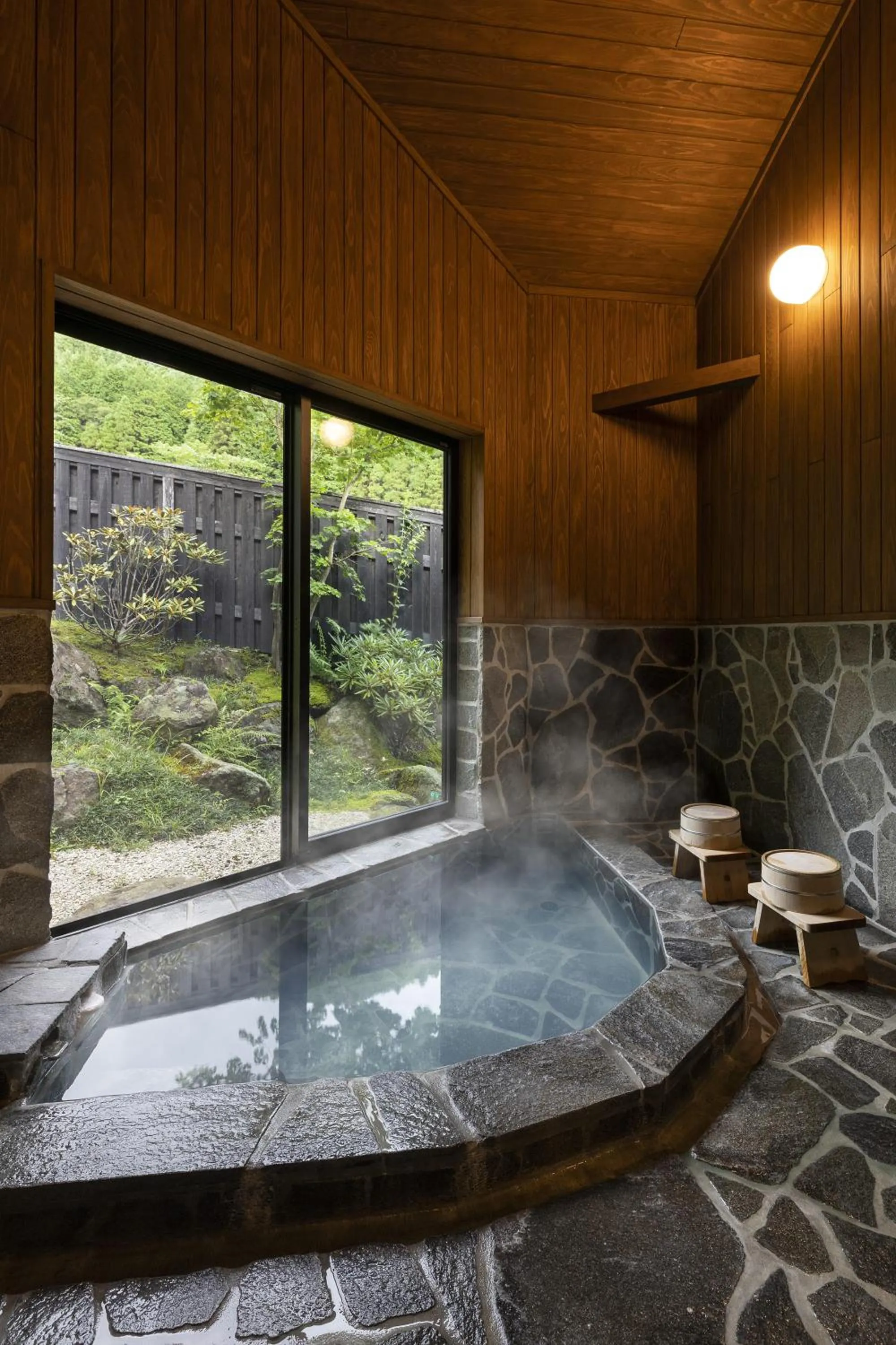 Hot Tub in Yufuin Yufusaryo