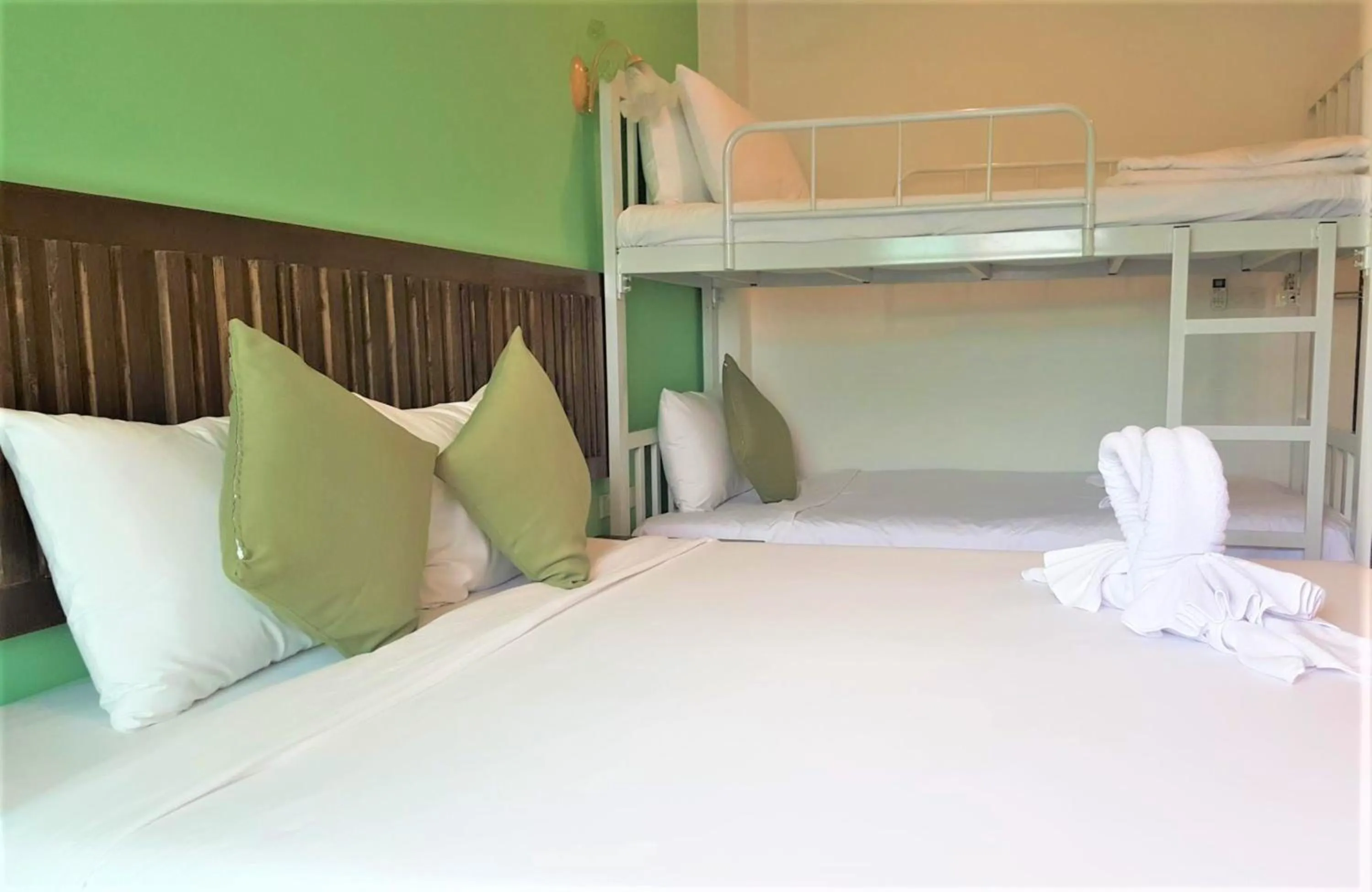 bunk bed, Bed in BS Airport at Phuket