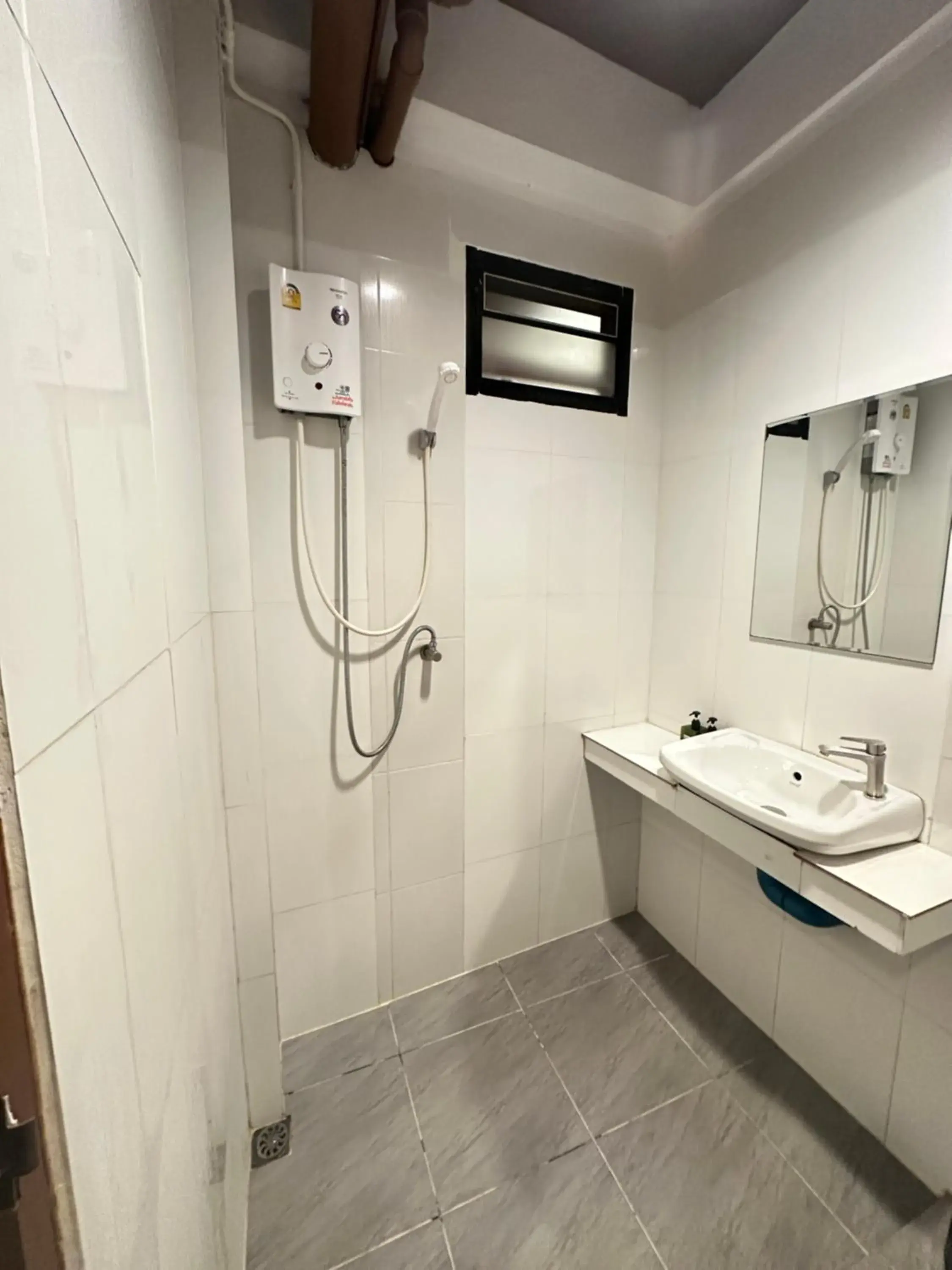 Phi Phi Green House & Sunsky Hostel Phi Phi Green House & Sunsky Hostel