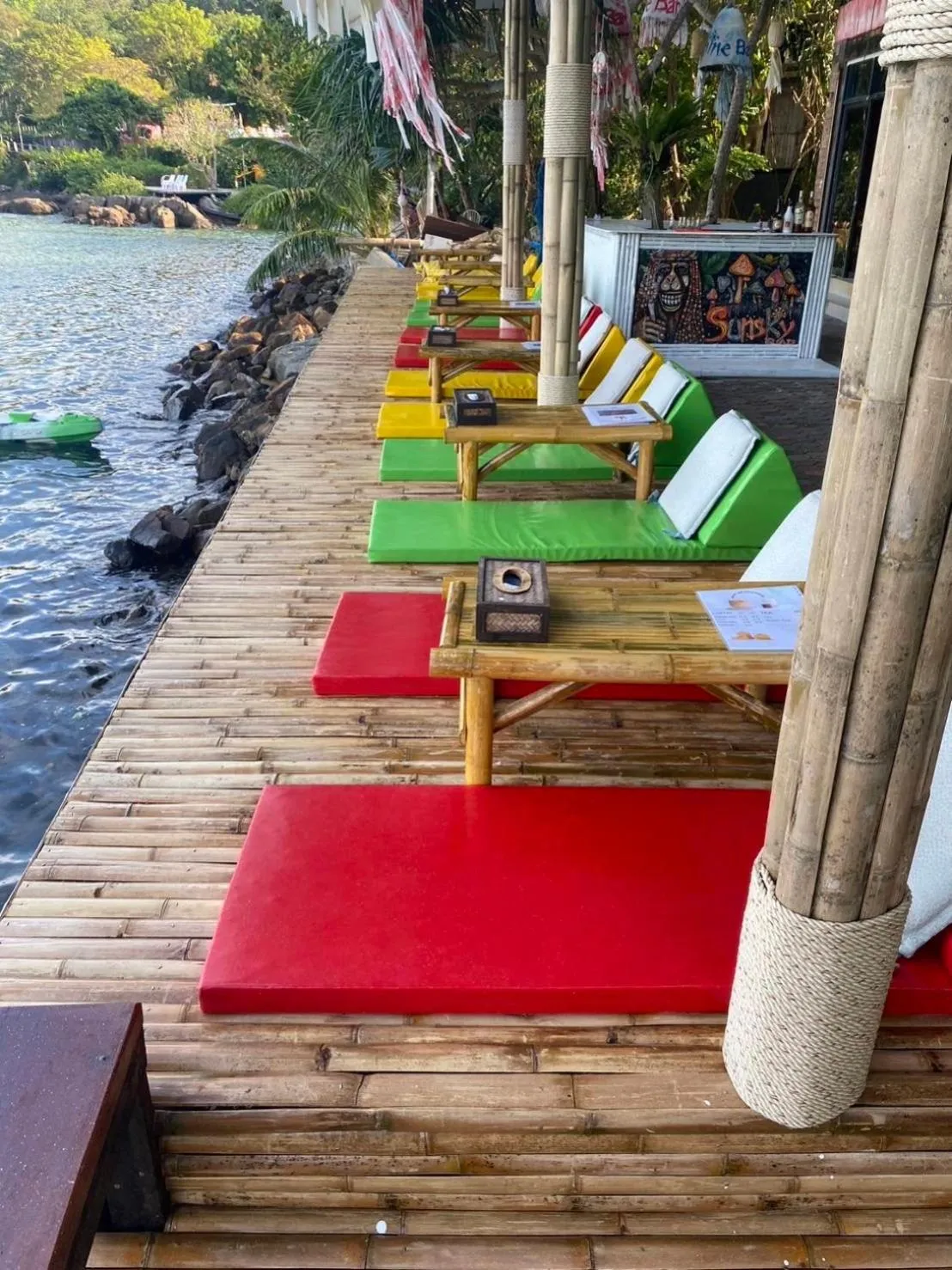 Phi Phi Green House & Sunsky Hostel