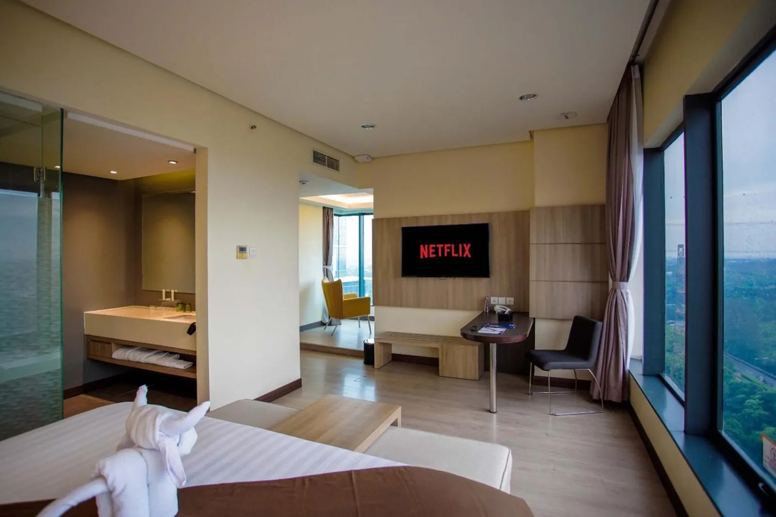 Bedroom, Bed in Vasaka Hotel Jakarta Managed by Dafam