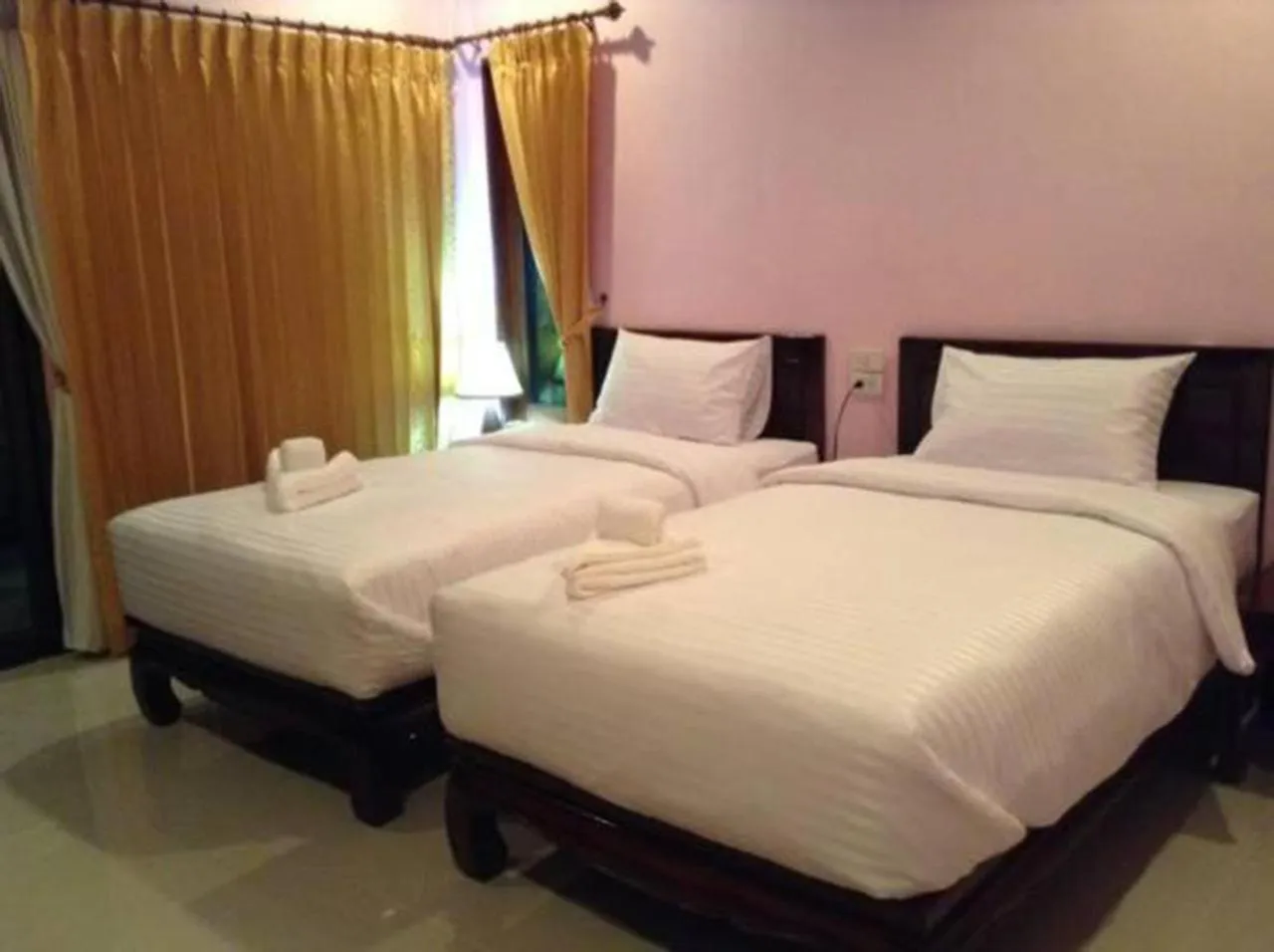 Bed in Lanta Cottage - SHA Plus