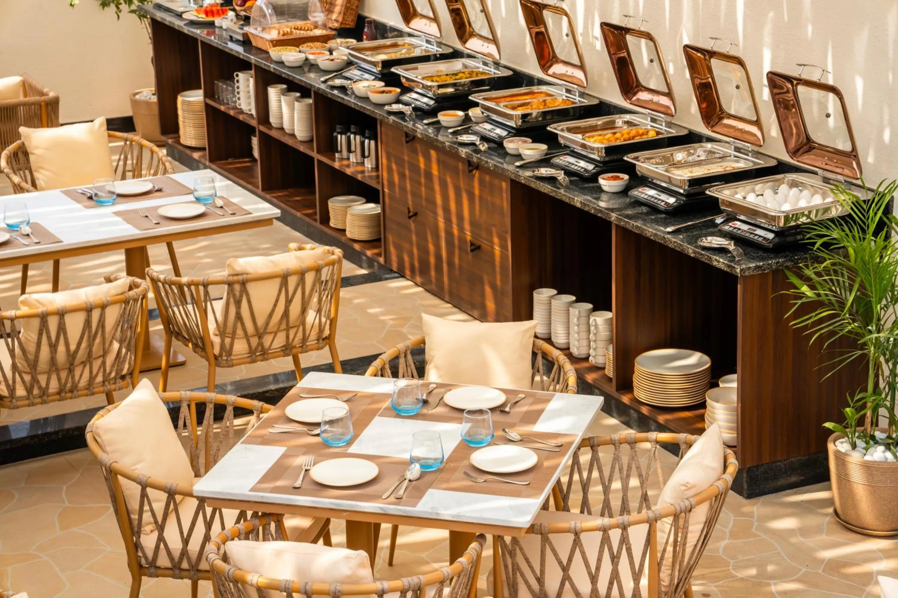 Lunch in Luxuria Varanasi By Moustache