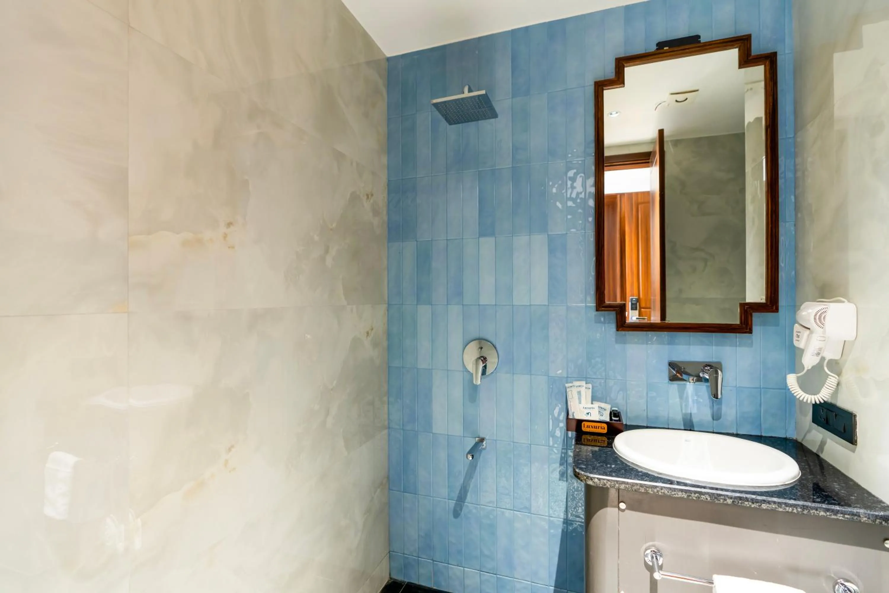 Toilet in Luxuria Varanasi By Moustache