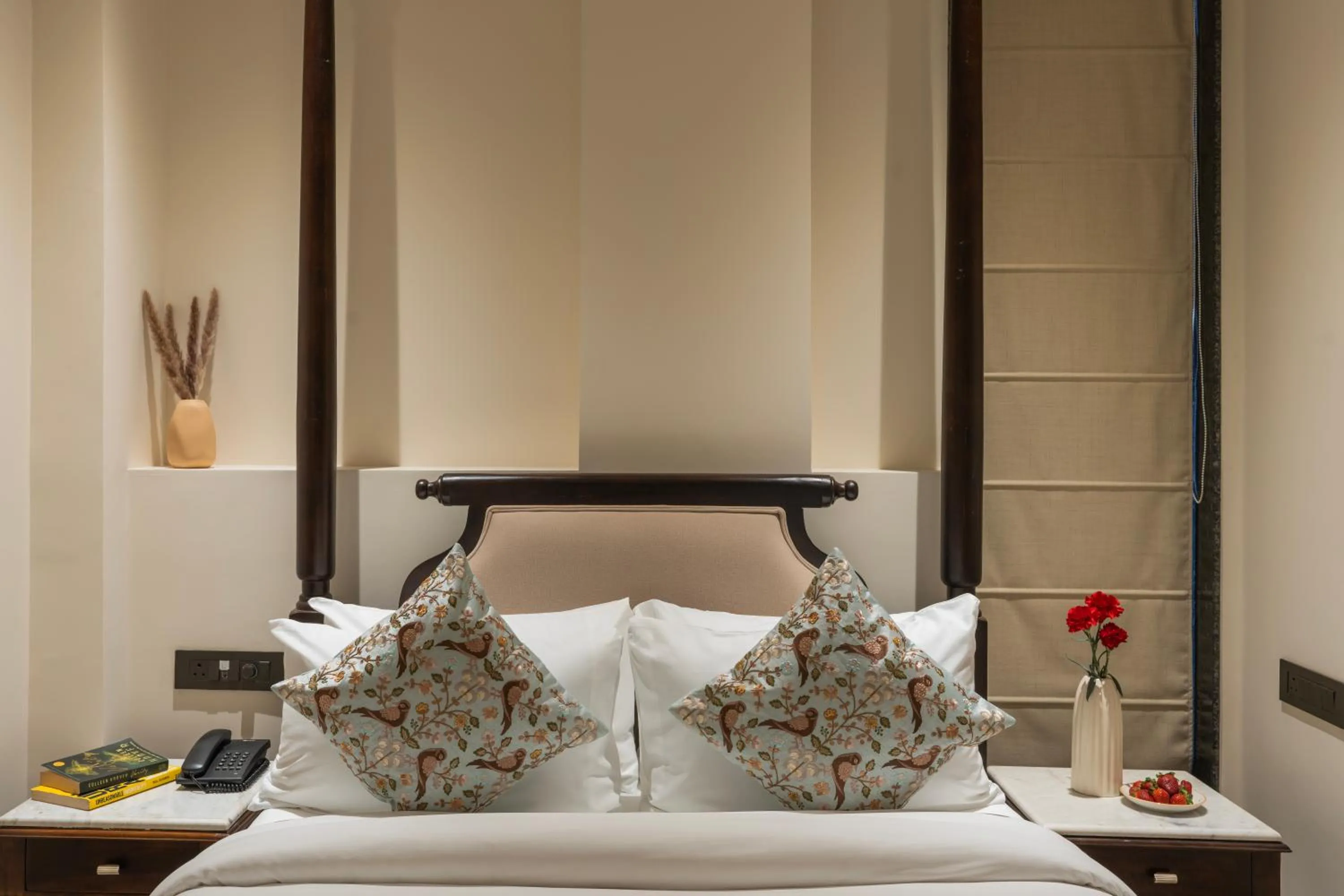 Bed in Luxuria Varanasi By Moustache