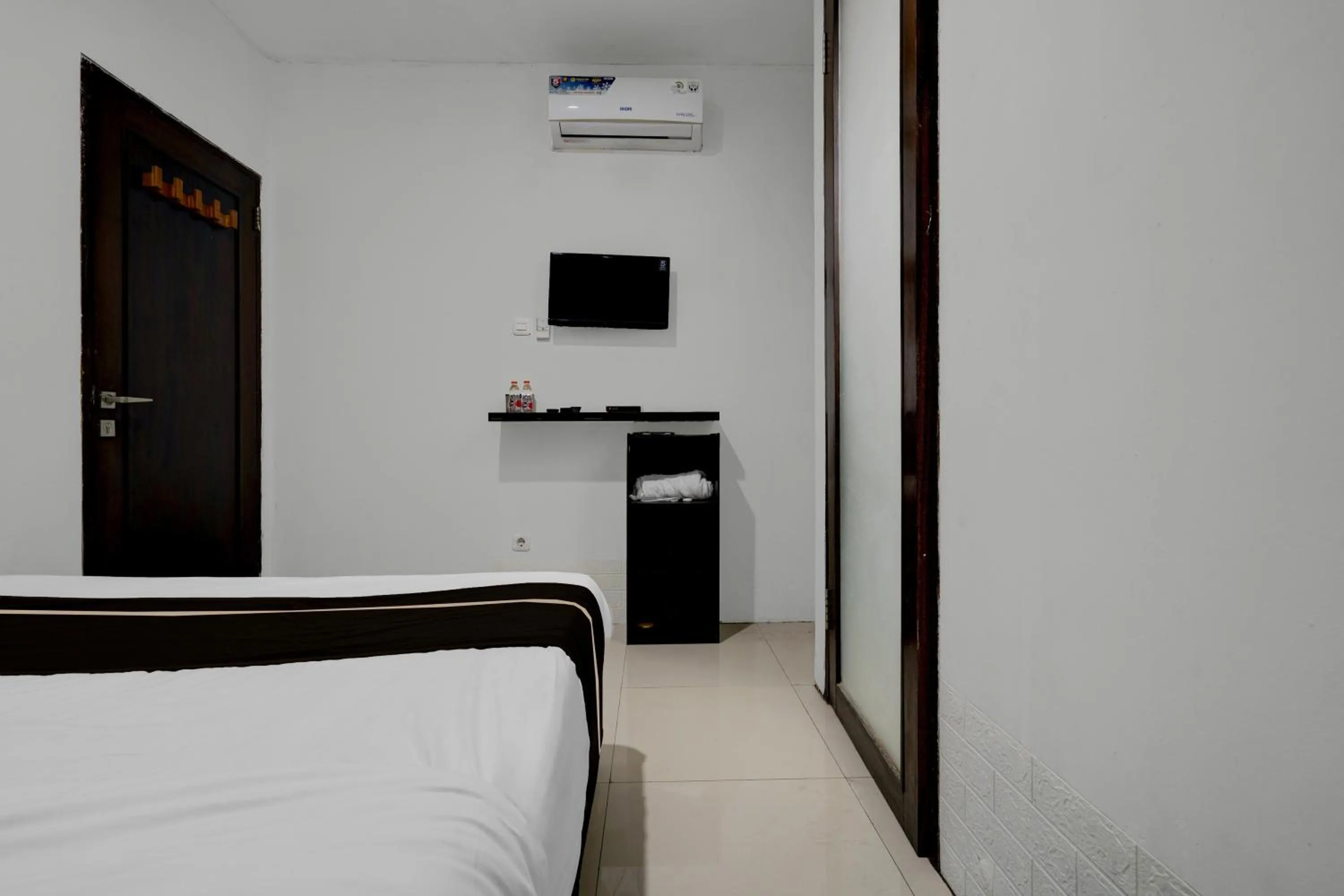 Bedroom, Bed in Hotel O near Politeknik Negeri Bandung formerly Frank House
