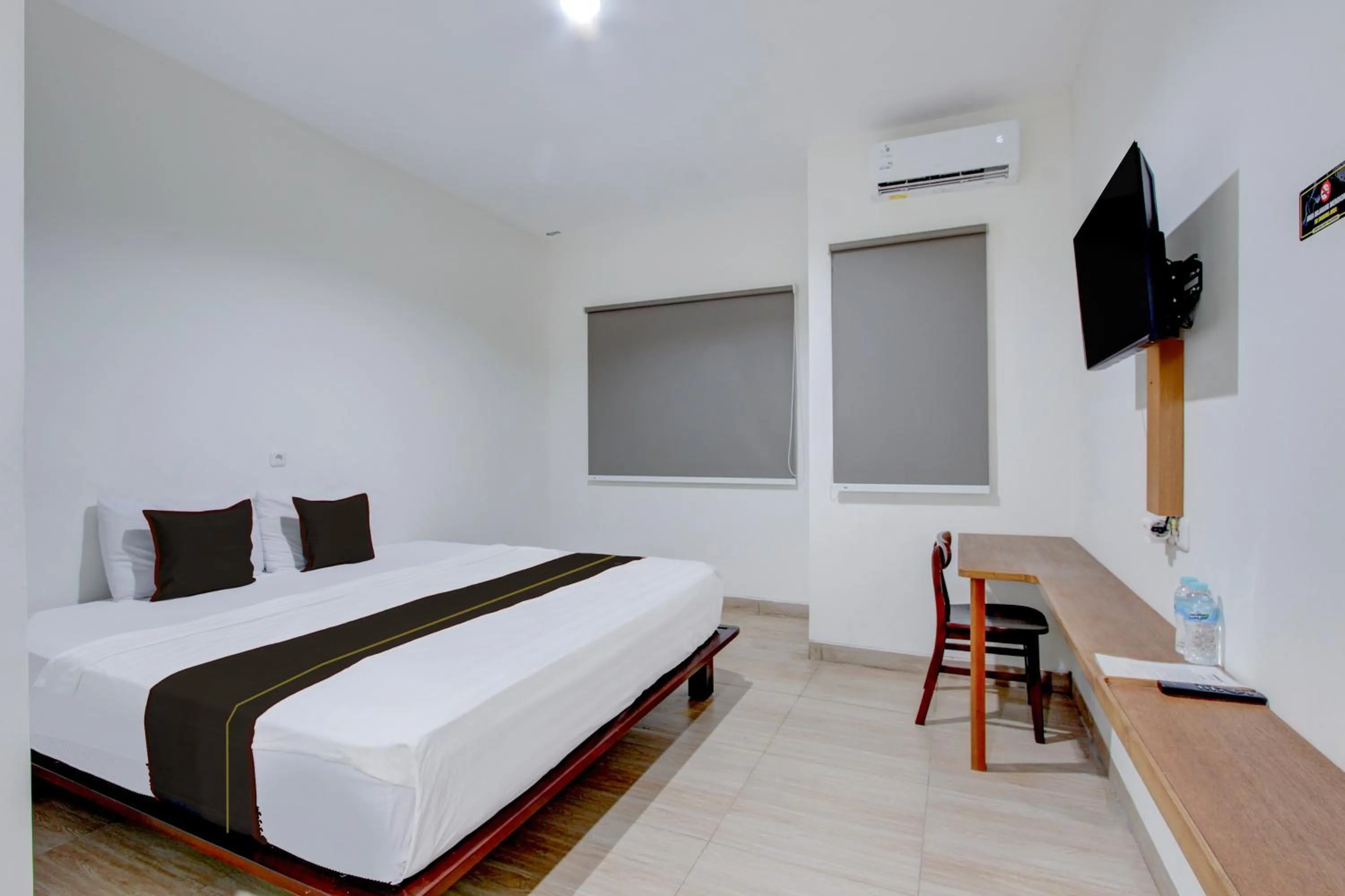 Townhouse Oak near The Park Mall Solo formerly D’Nawasena Guest House