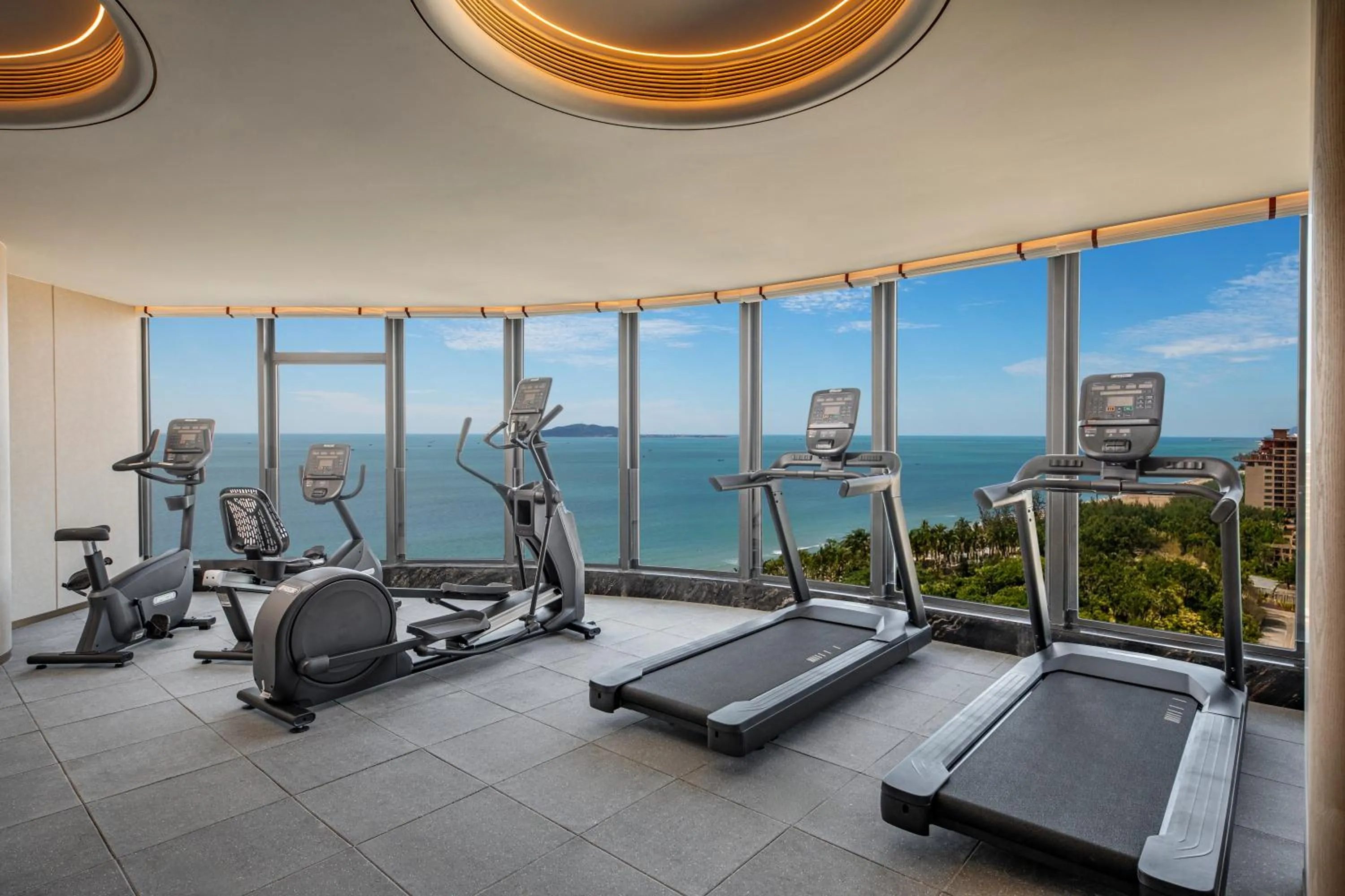 Fitness centre/facilities in voco Sanya Bay by IHG