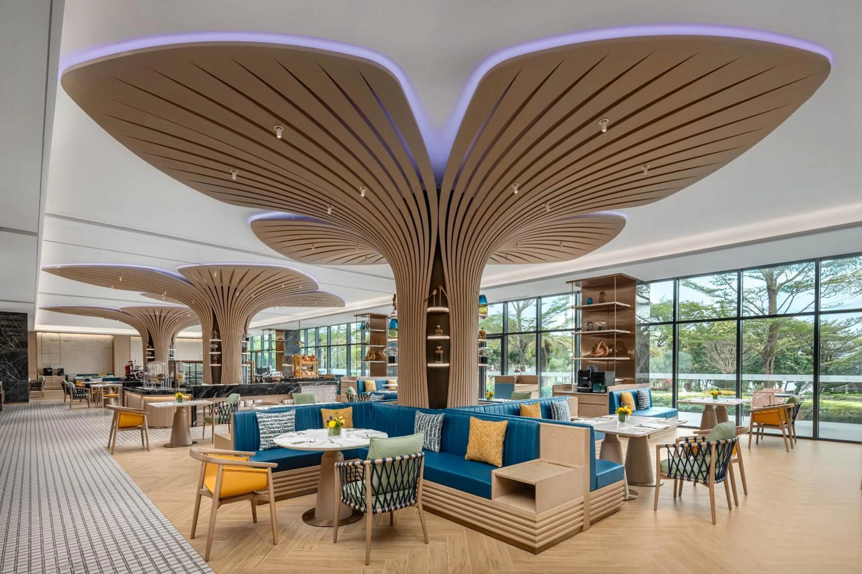 Restaurant/places to eat in voco Sanya Bay by IHG