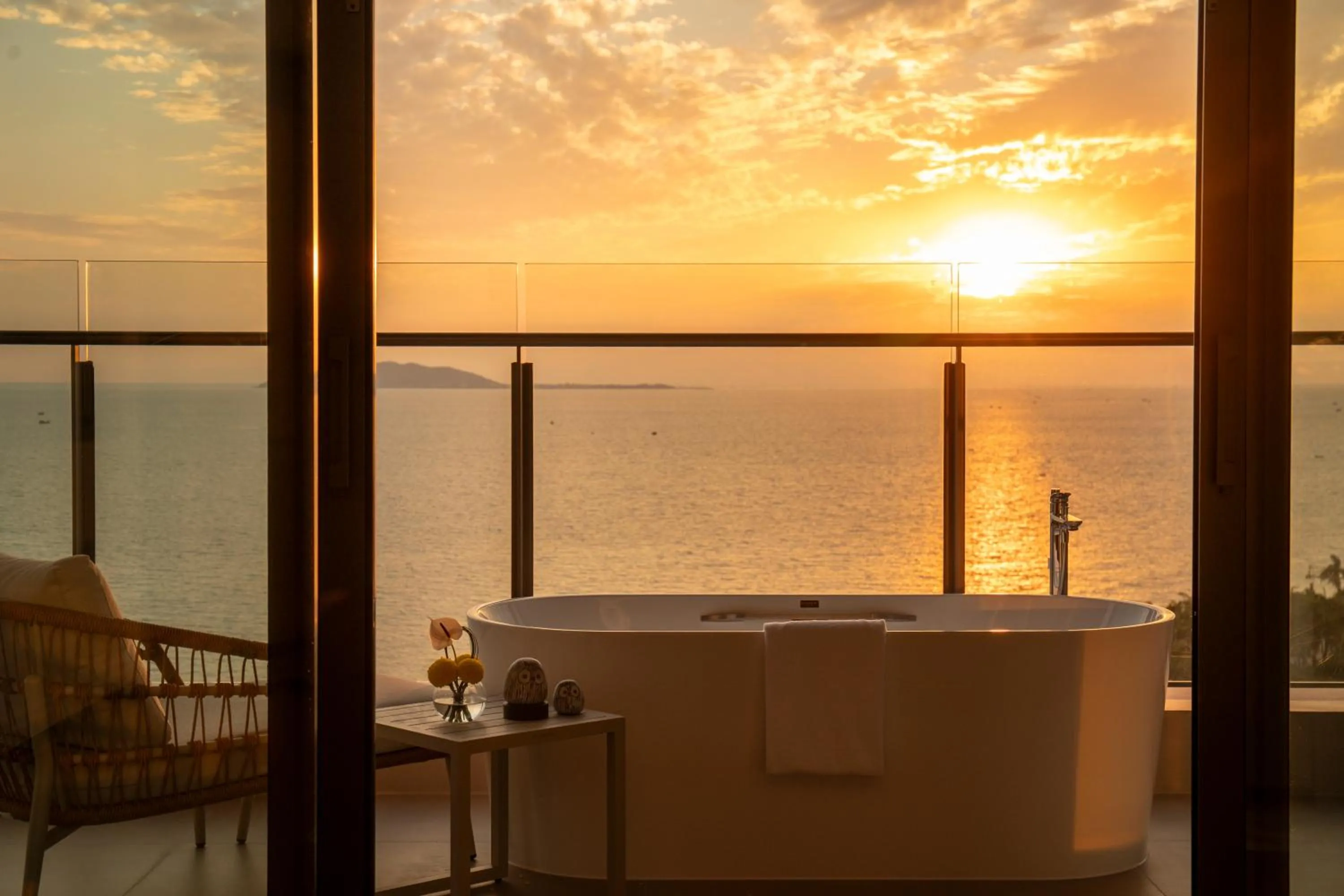 Natural landscape in voco Sanya Bay by IHG