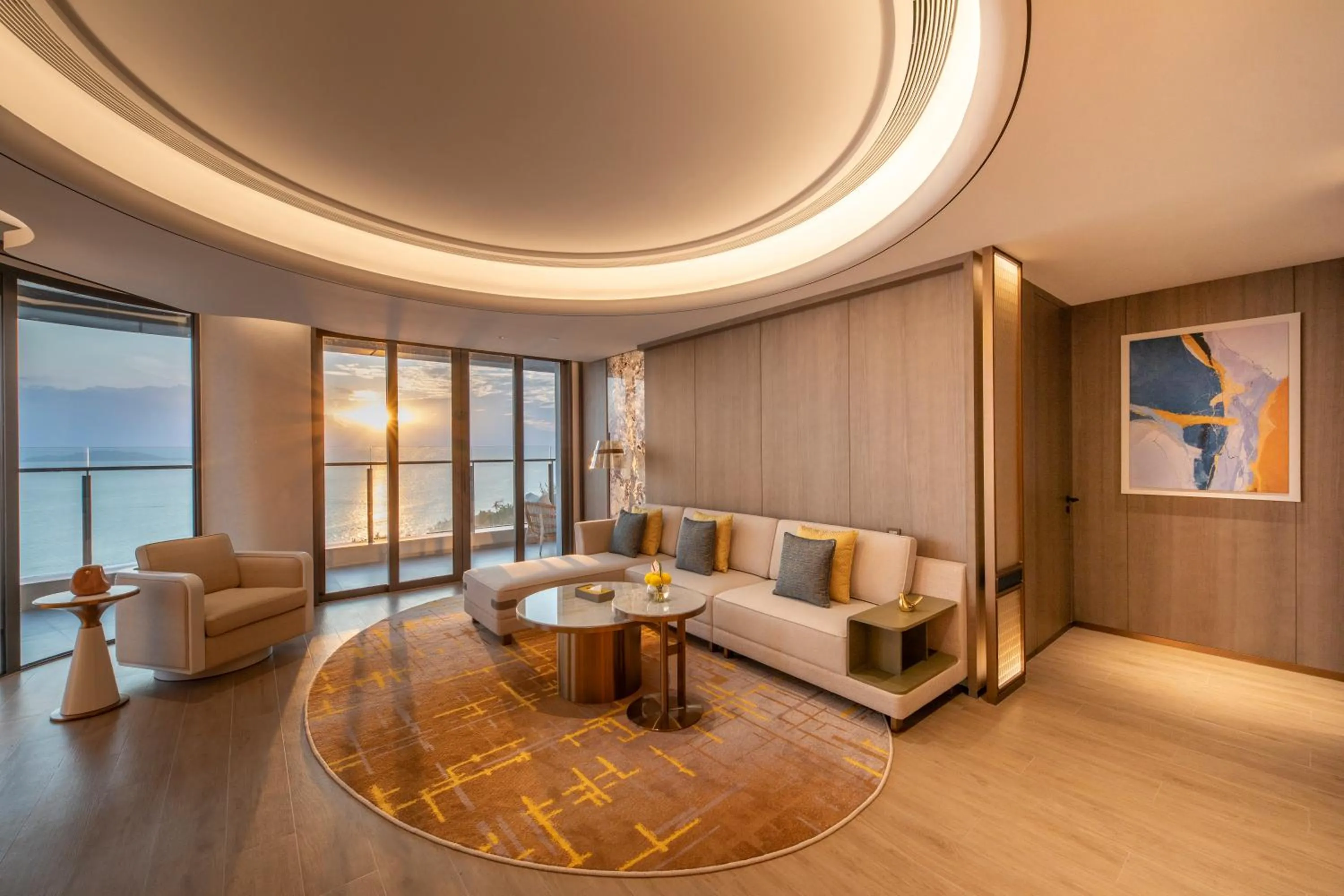 Living room in voco Sanya Bay by IHG