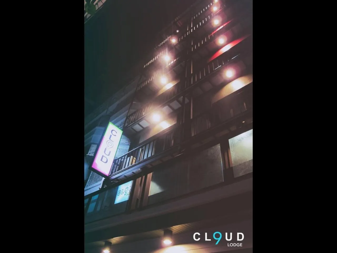 Property building in Cloud 9 Lodge