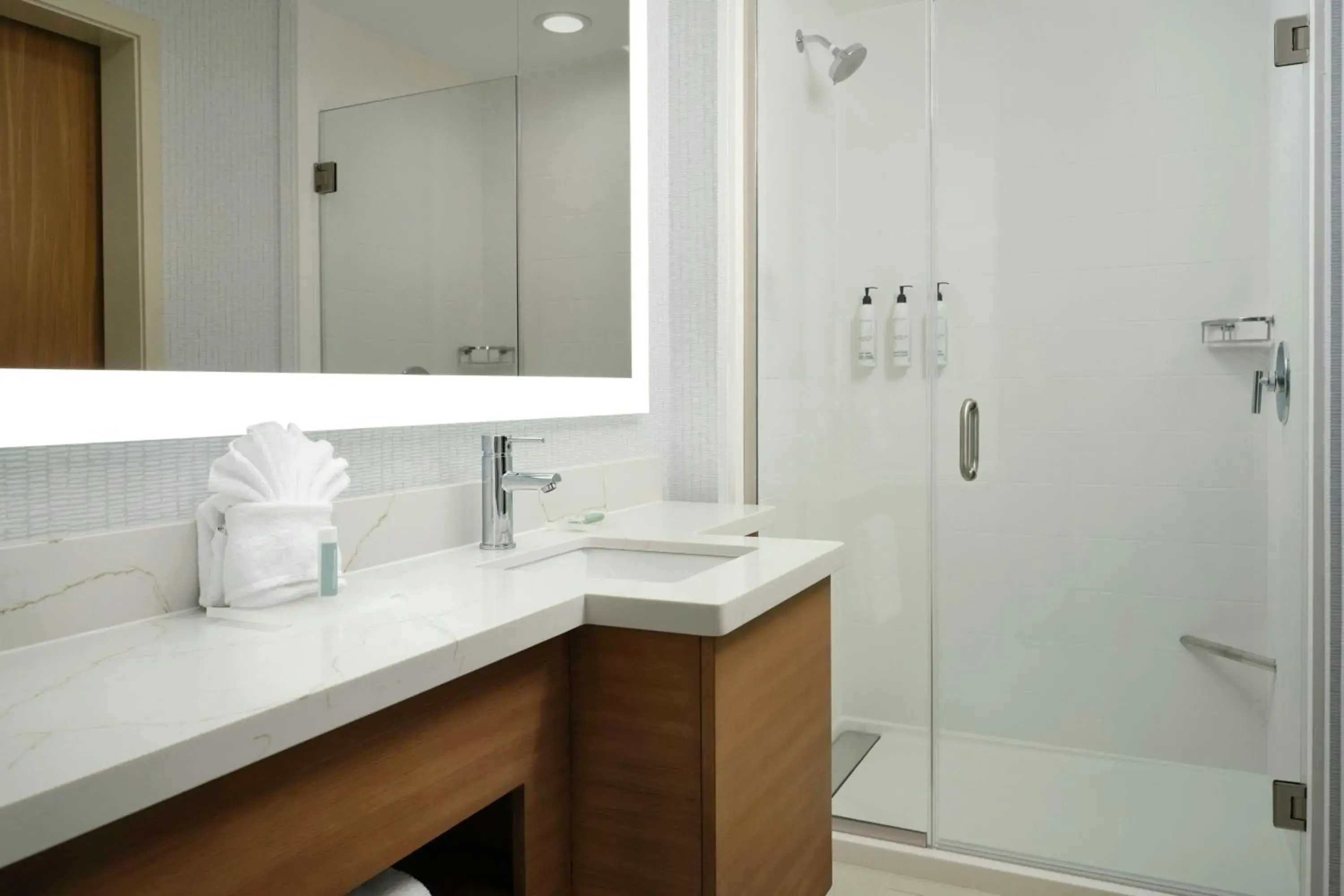 Queen Suite with Two Queen Beds and Sofa Bed - No View in SpringHill Suites by Marriott Ventura Oxnard Queen Suite with Two Queen Beds and Sofa Bed - No View in SpringHill Suites by Marriott Ventura Oxnard
