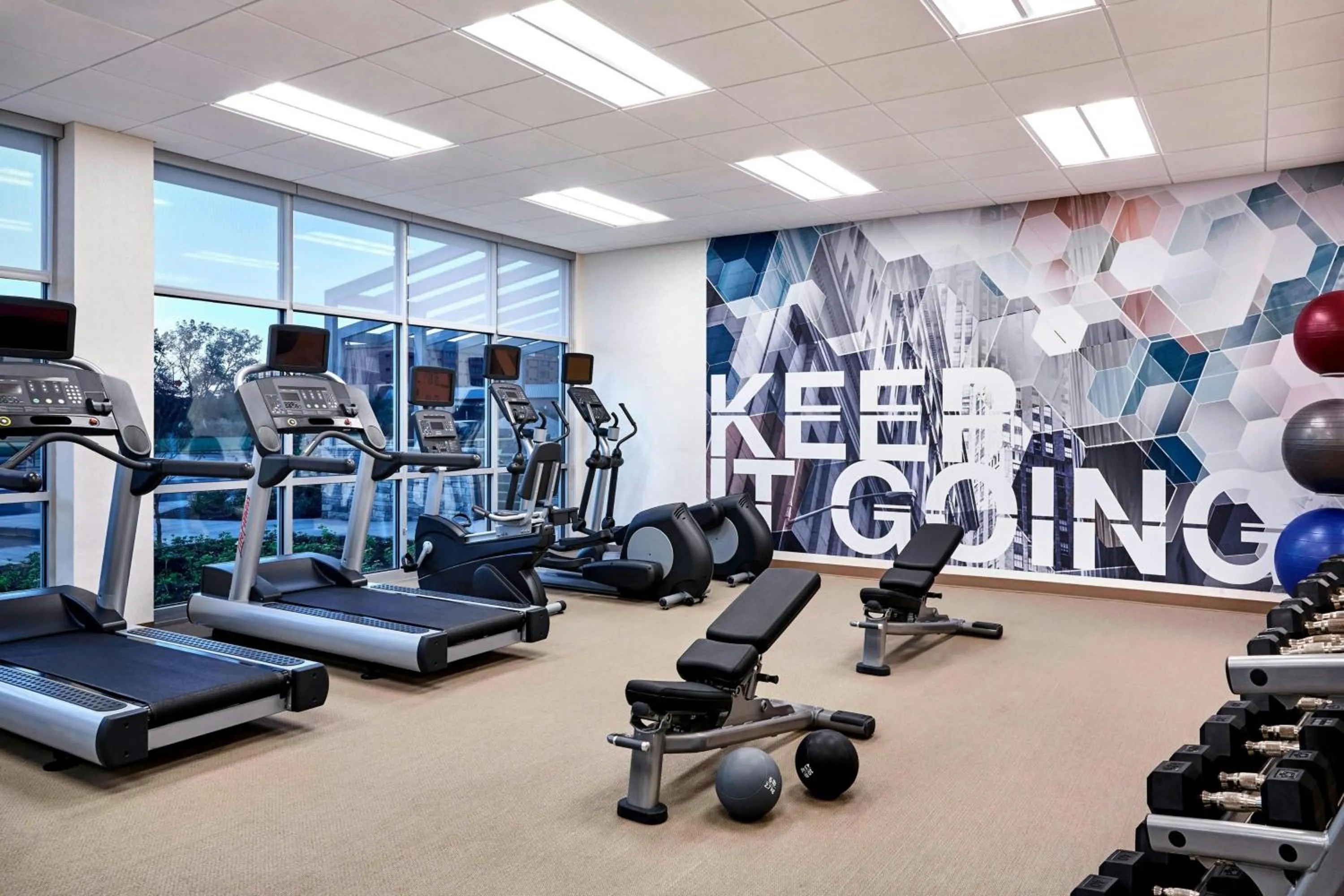 Fitness centre/facilities in SpringHill Suites by Marriott Ventura Oxnard