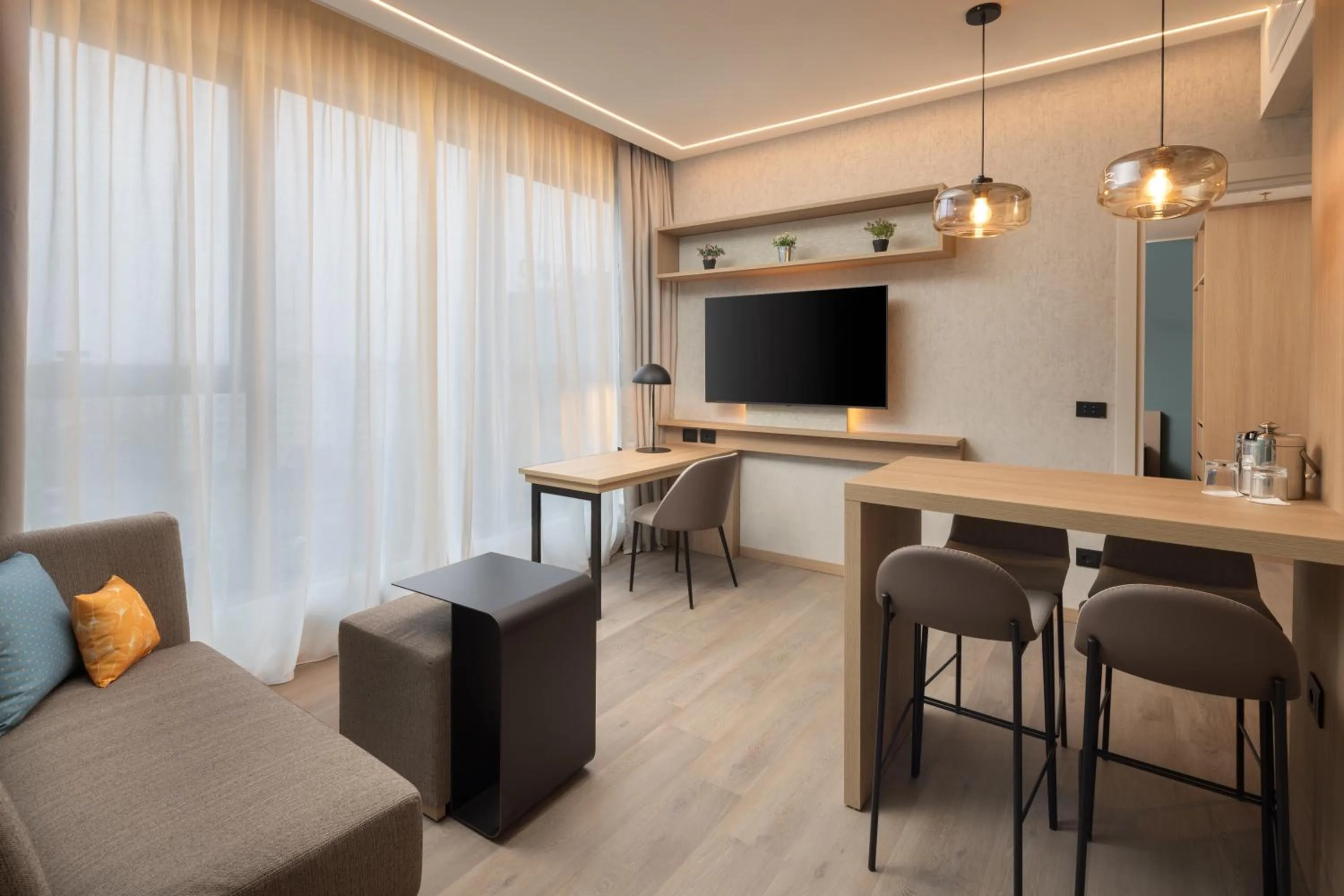 Trilocale Two-Bedroom King Apartment with Two King Beds in Residence Inn by Marriott Milano Linate