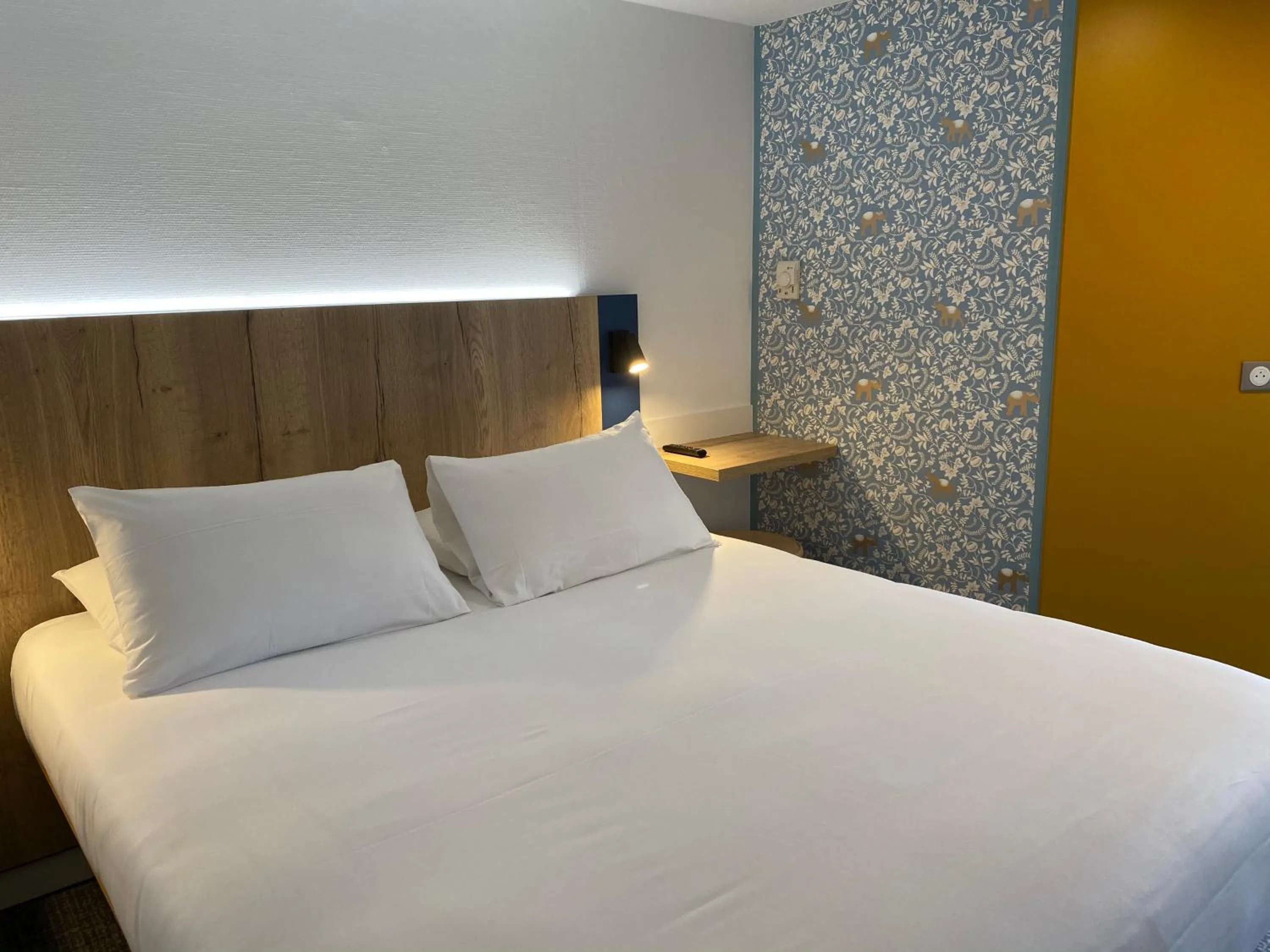 Bed in Kyriad Direct Chalon Sur Saone Nord