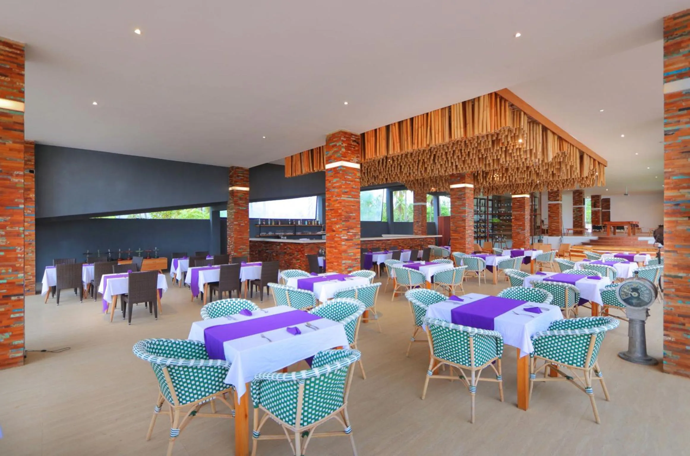 Restaurant/places to eat in Anema Wellness & Resort Gili Lombok - Diving Center PADI