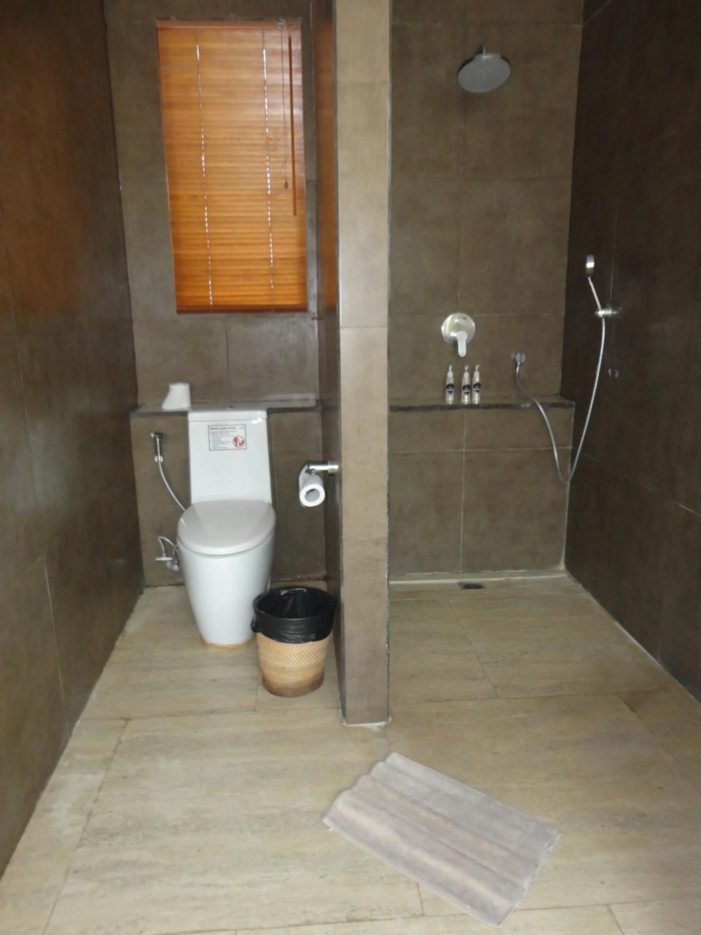 Bathroom in Anema Wellness & Resort Gili Lombok - Diving Center PADI