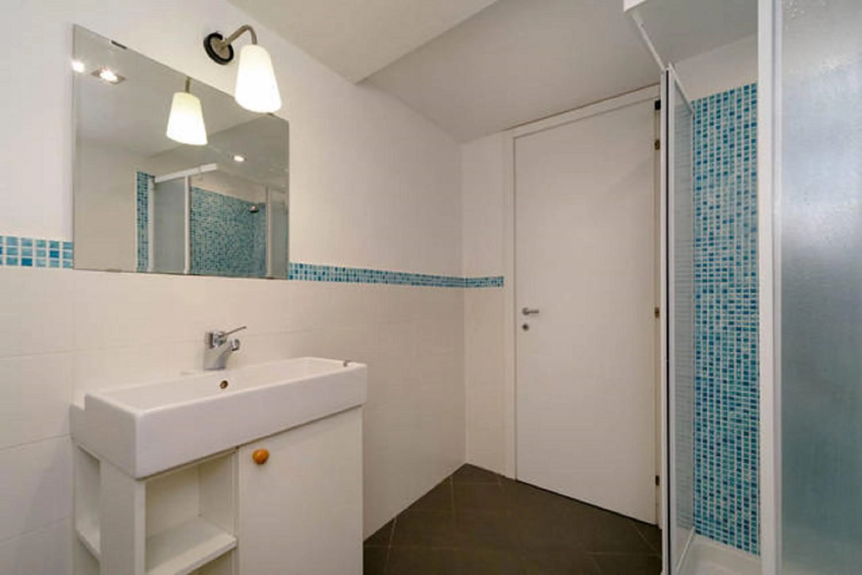 Bathroom in Varazze Apartment