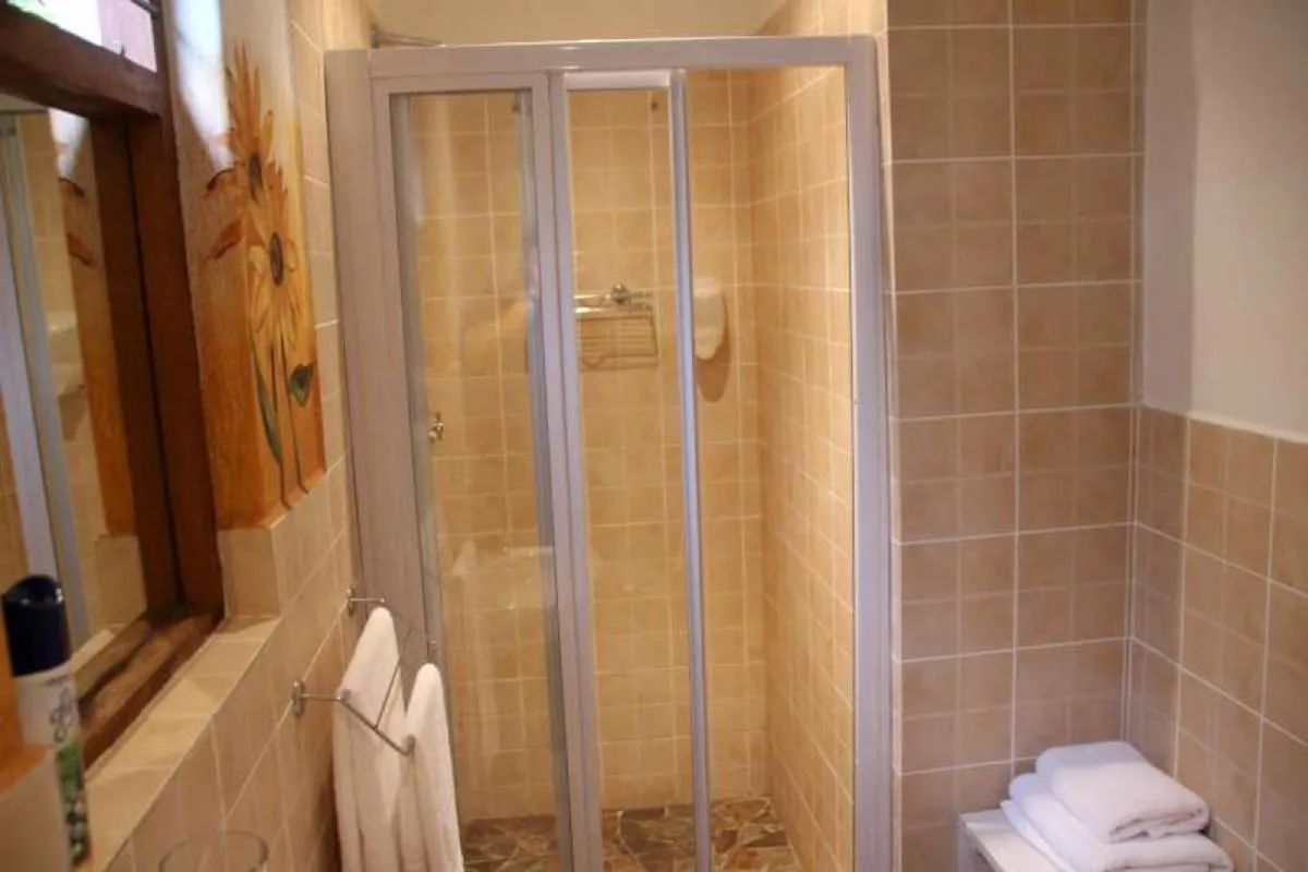 Bathroom in Alpine Inn