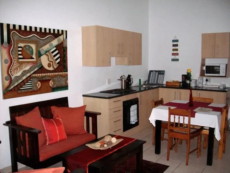 Kitchen or kitchenette in Alpine Inn