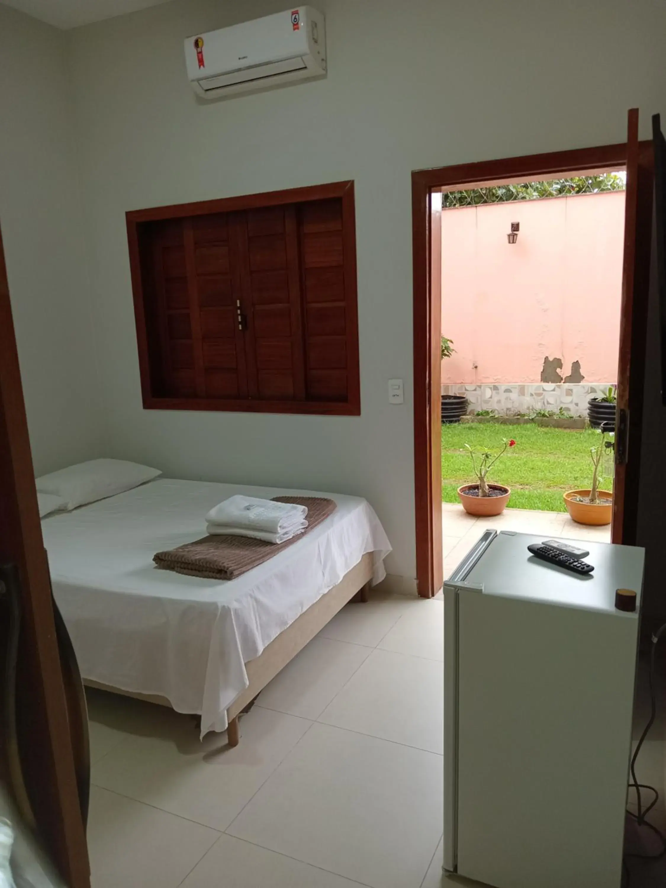 Studio - single occupancy - Disability Access in Pousada Jubarte Studio - single occupancy - Disability Access in Pousada Jubarte