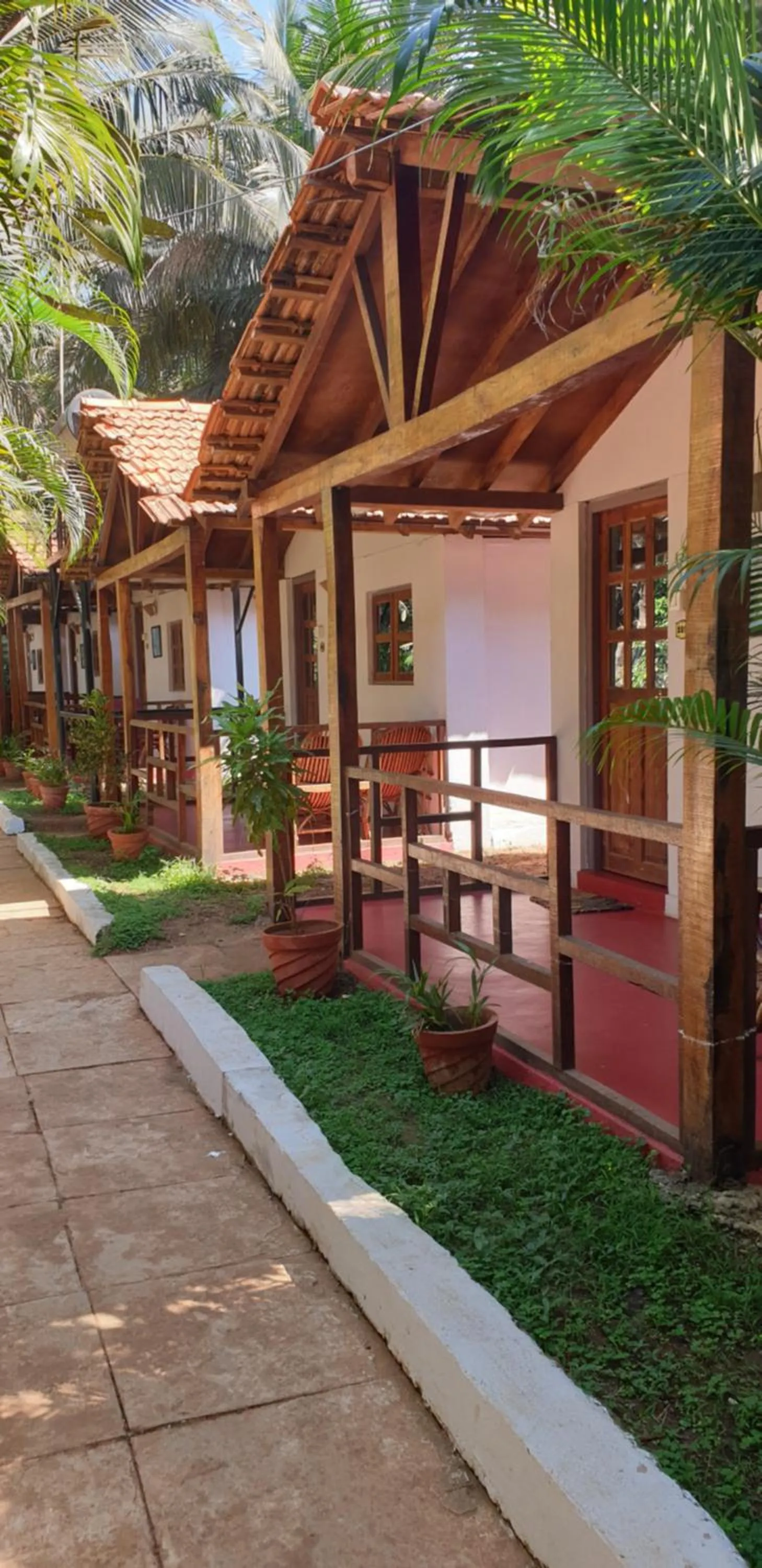 Shiva Cottages
