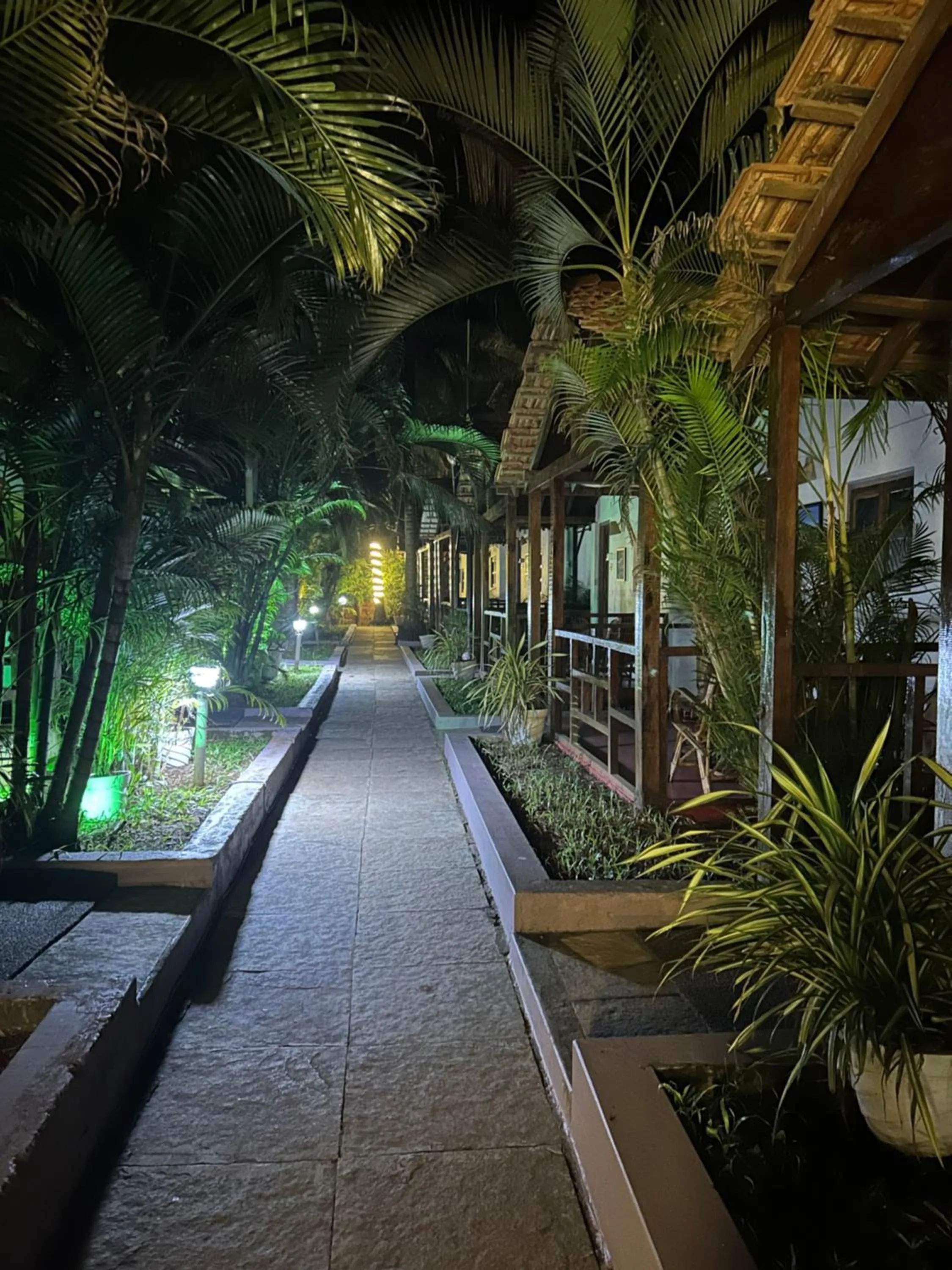 Shiva Cottages