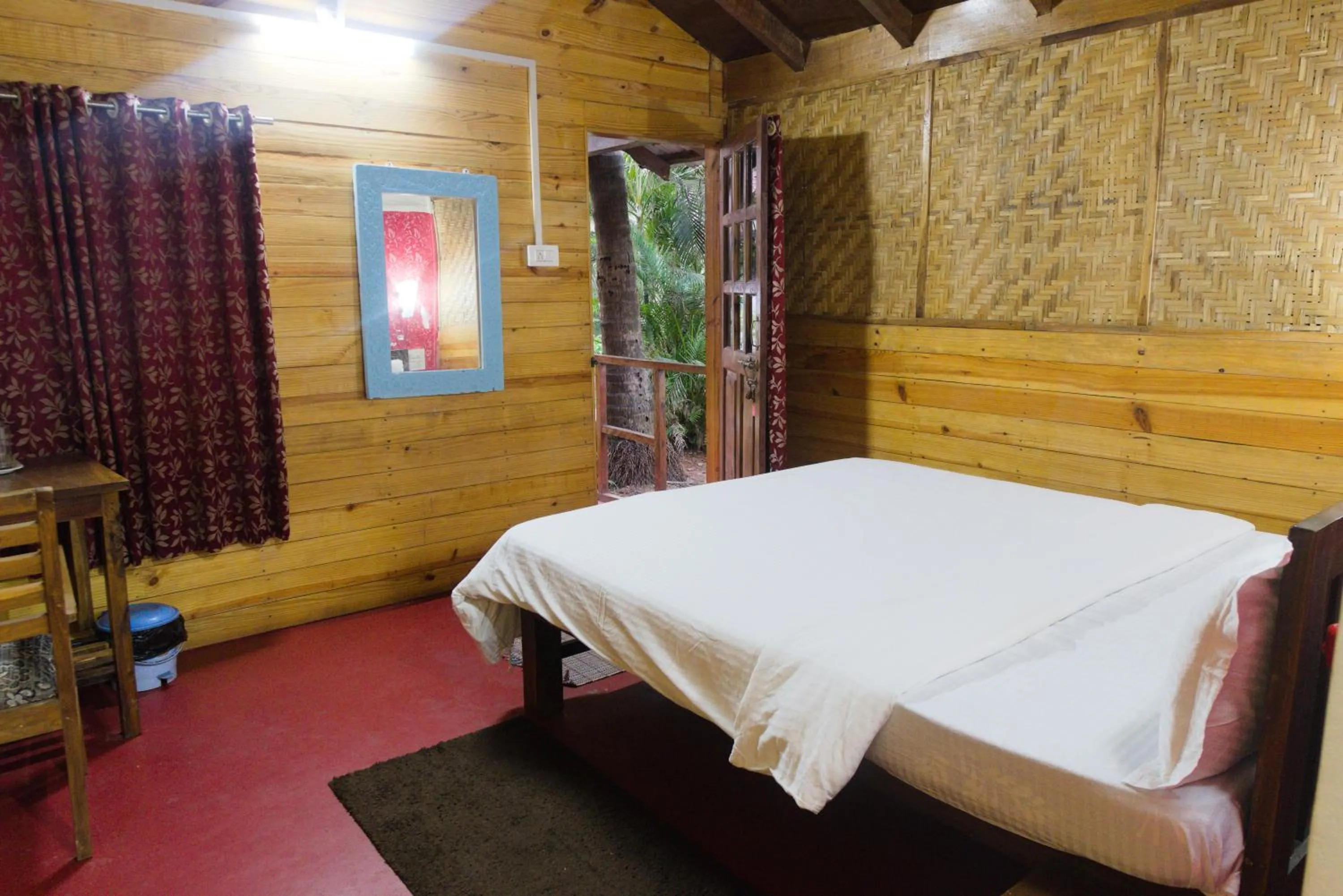 Shiva Cottages