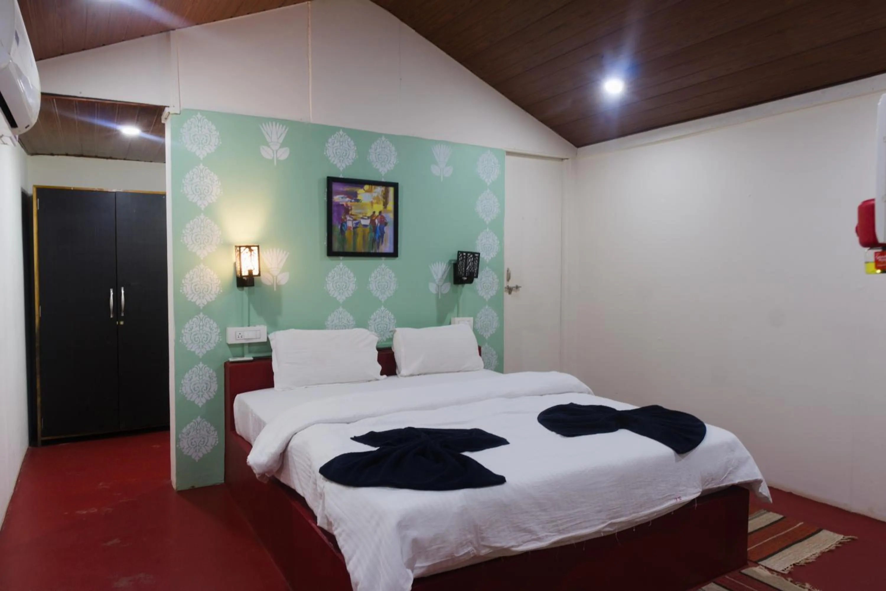 Shiva Cottages