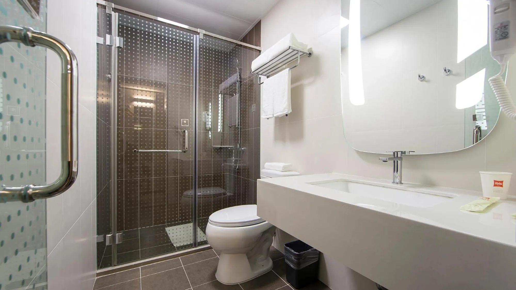 Toilet, Bathroom in ibis Beijing Tiantandongmen Metro Station Hotel