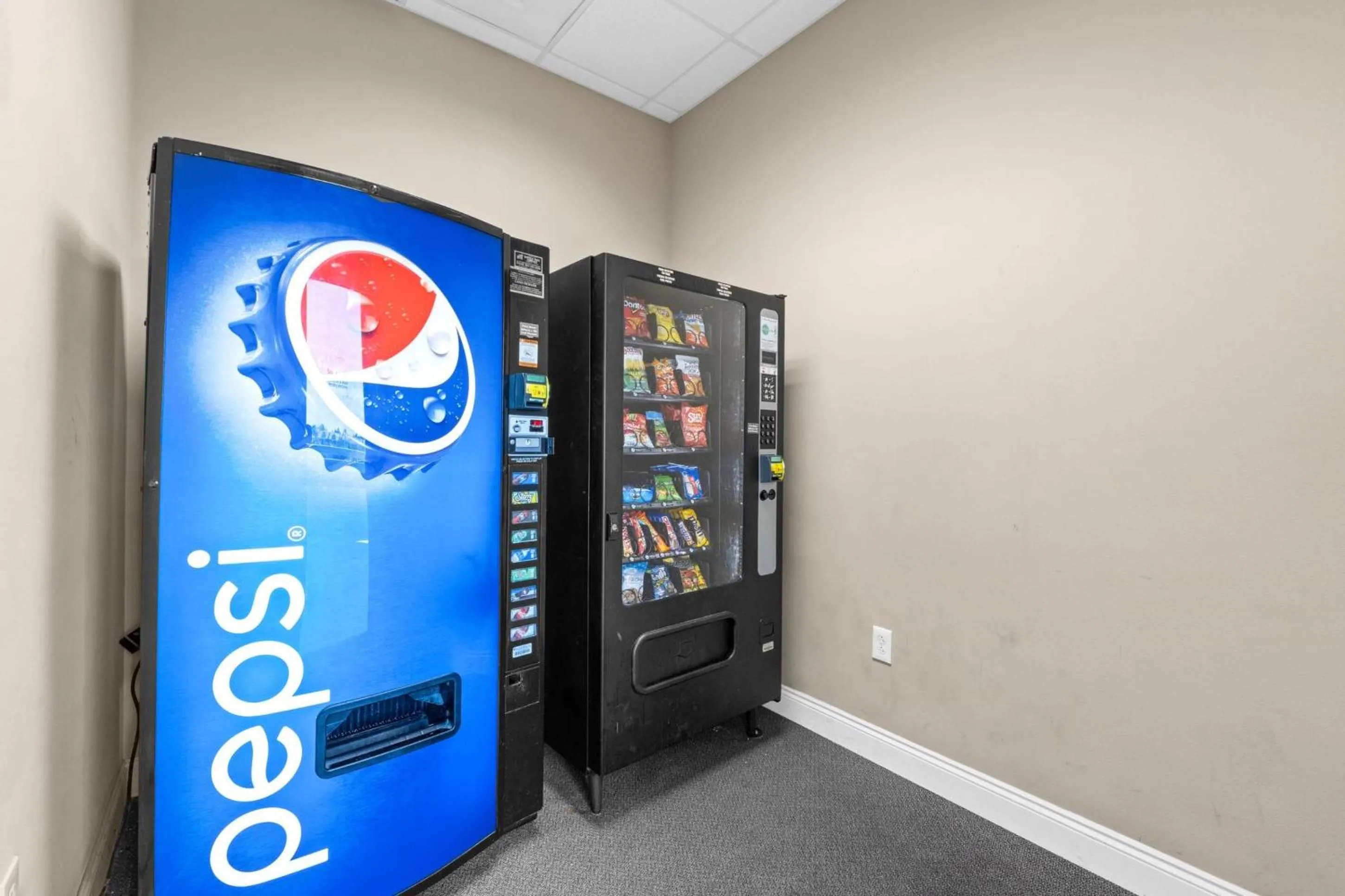 vending machine in Palazzo Beach Resort by Panhandle Getaways