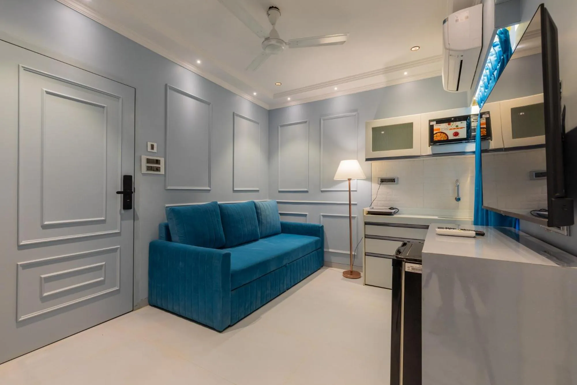 Studio Apartment - single occupancy in Home2 Residency, Mumbai Airport