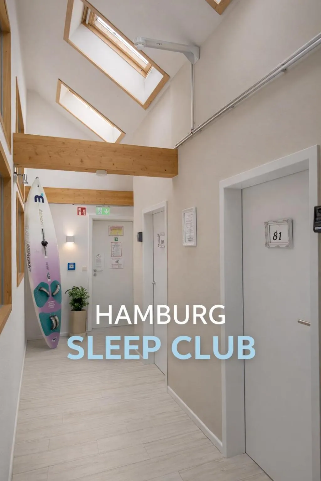 Photo of the whole room in Hamburg Sleep Club