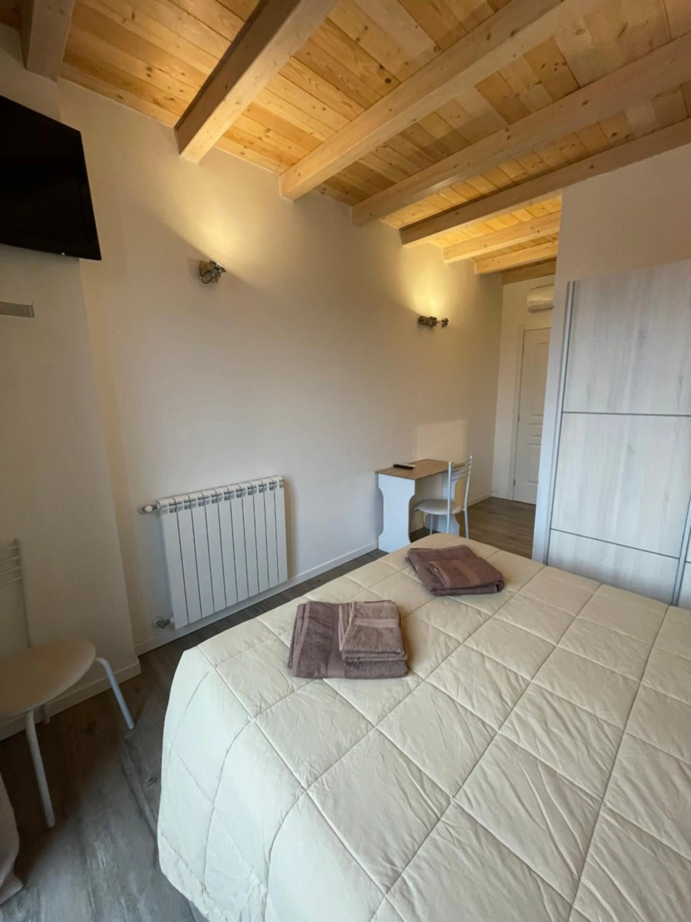 Bed in Homely - Malpensa & Fiere Milano