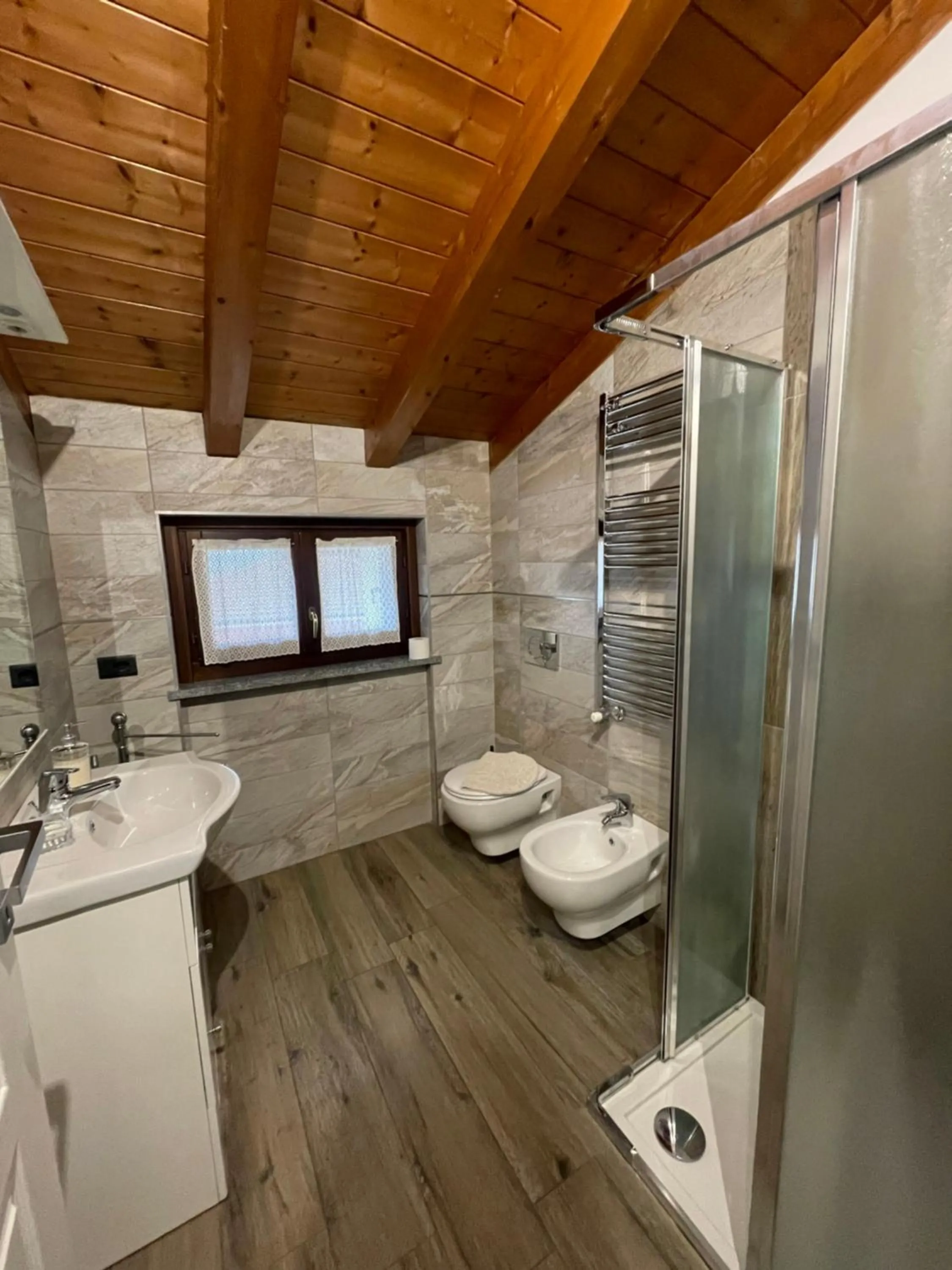 Shower in Homely - Malpensa & Fiere Milano