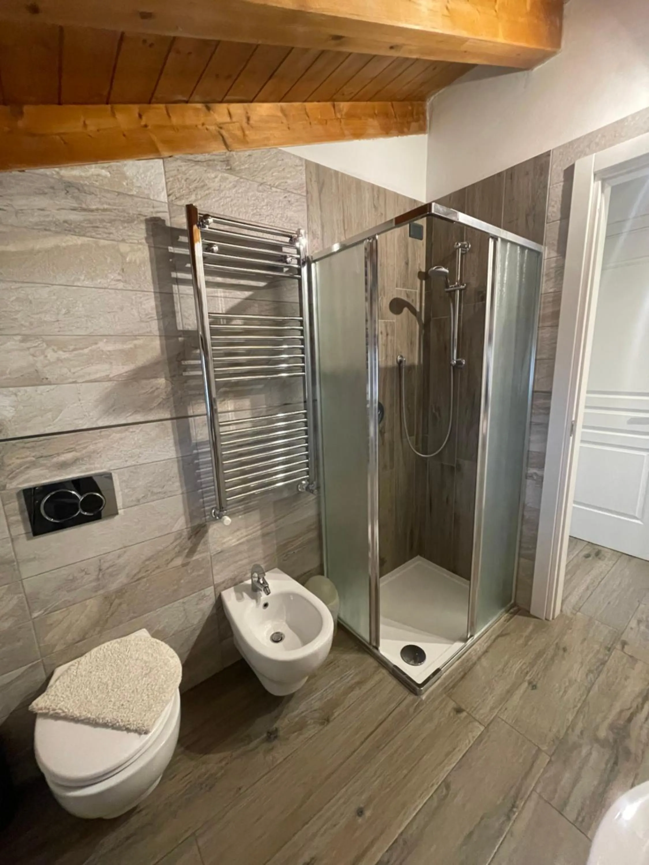 Shower in Homely - Malpensa & Fiere Milano