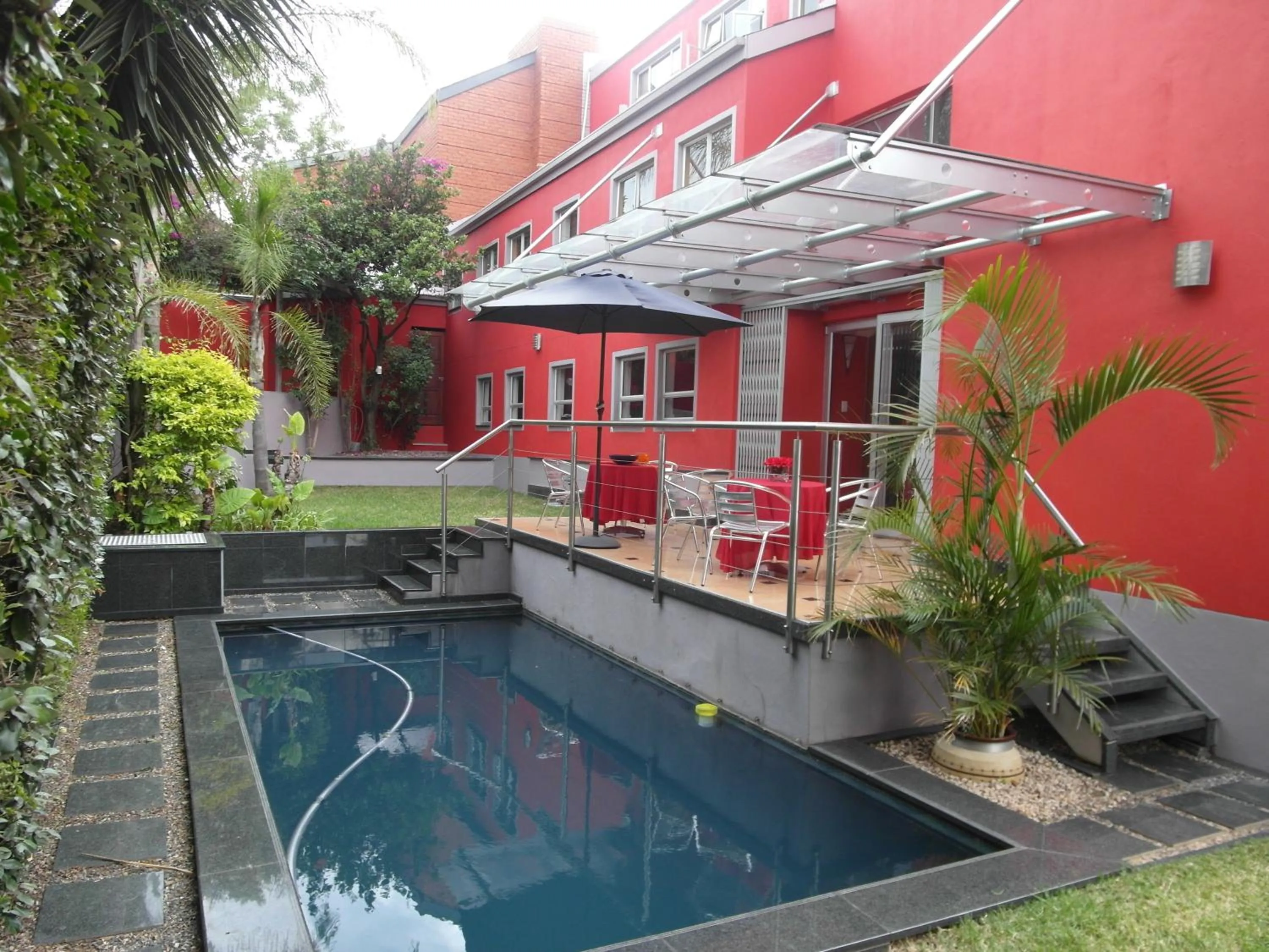 Red Square Home