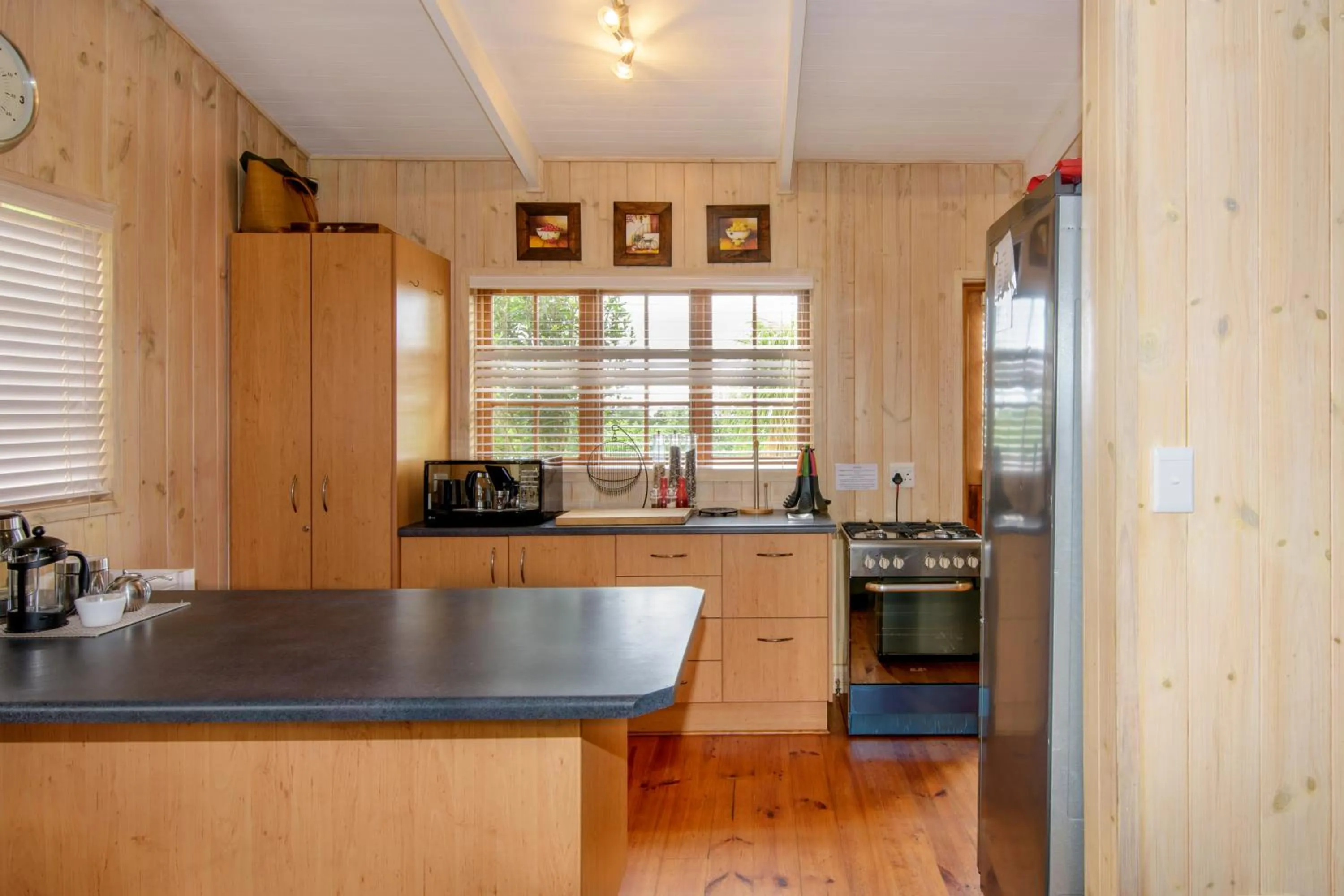 Coffee/tea facilities in Forest Edge