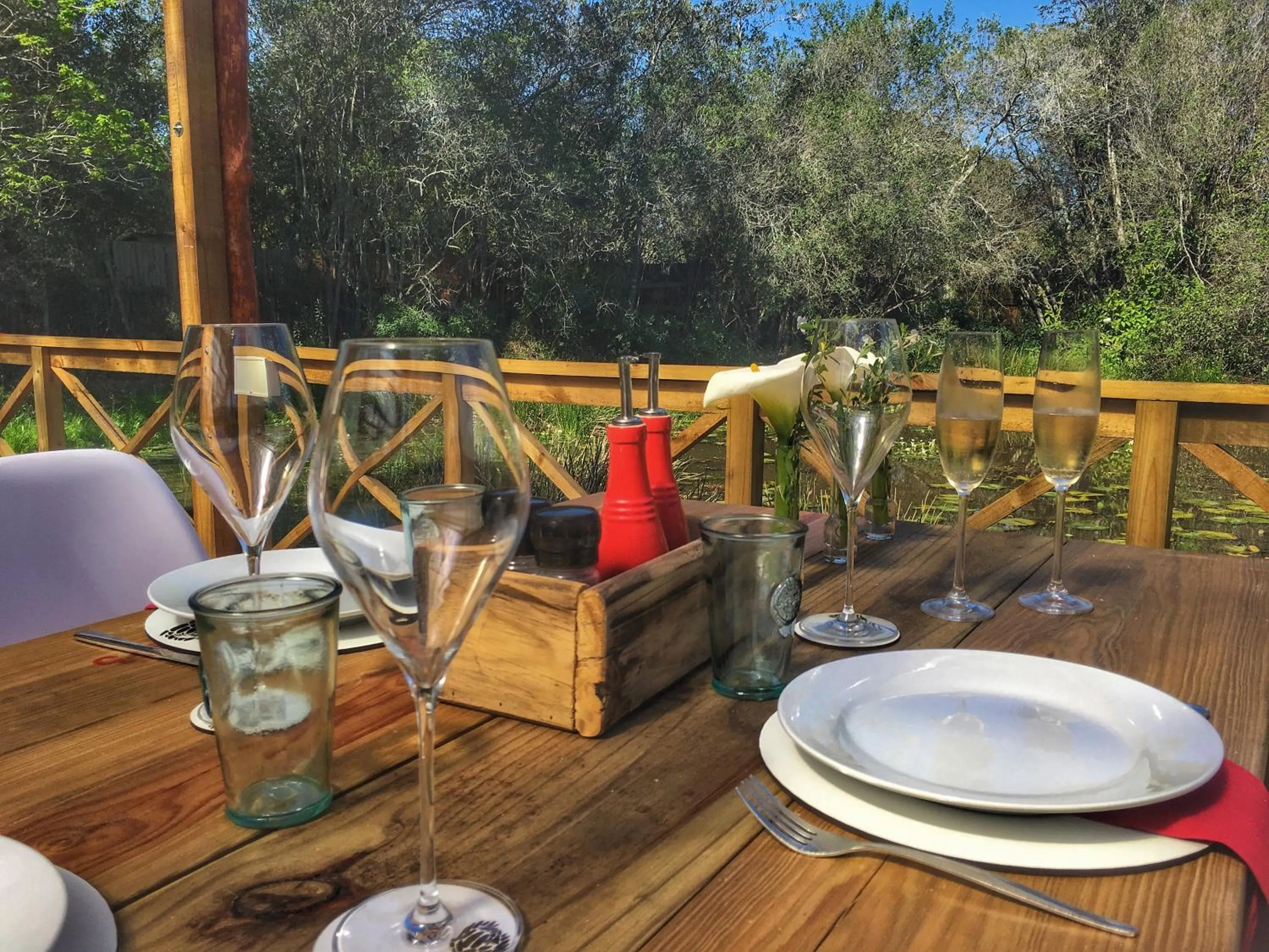 Restaurant/places to eat in Forest Edge