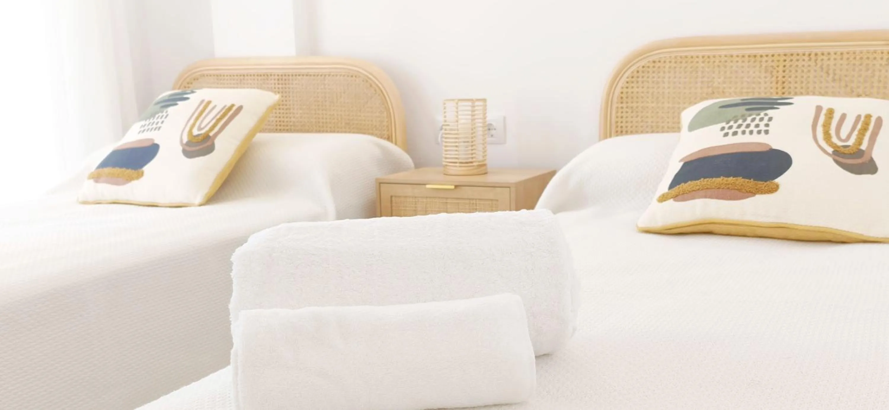 Bed in Apartamento Medina Molins by DENIA COSTA